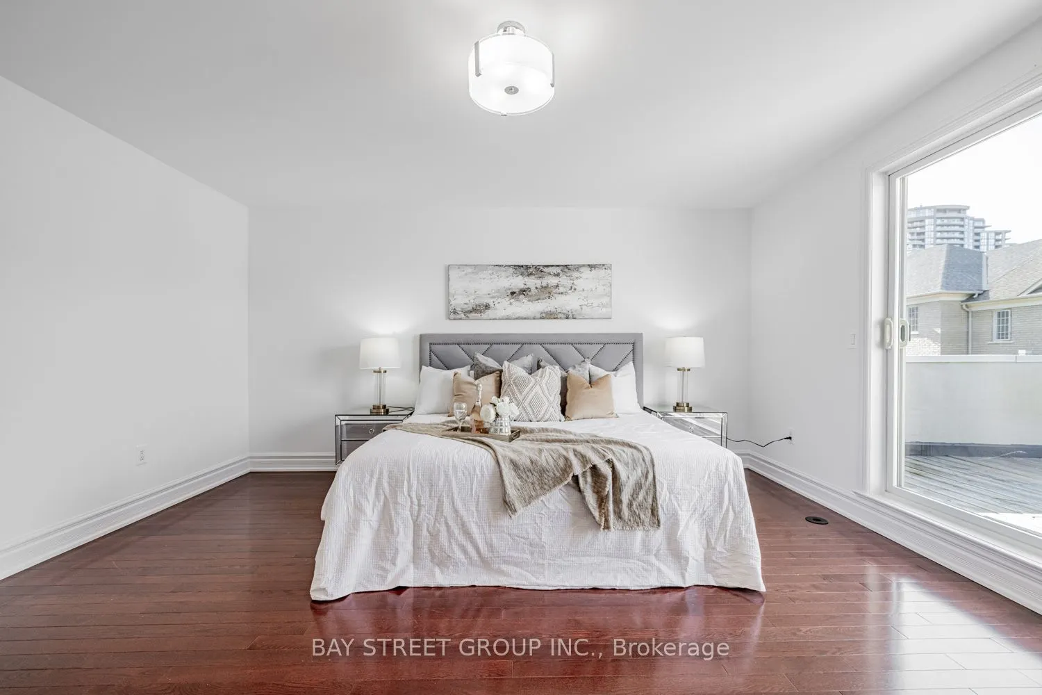 35 William Poole Way, #12