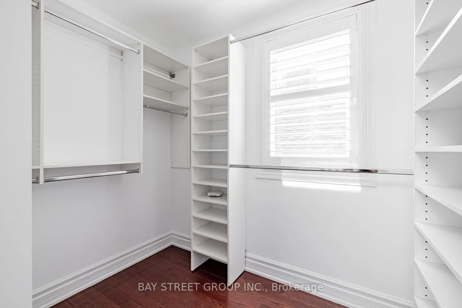 35 William Poole Way, #12