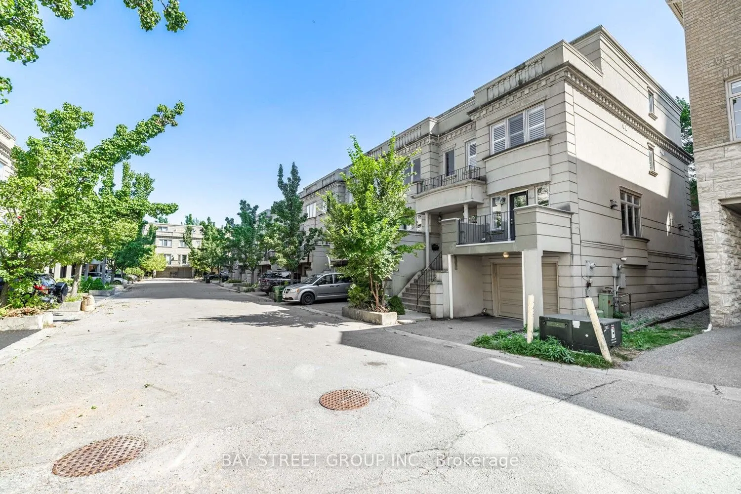35 William Poole Way, #12