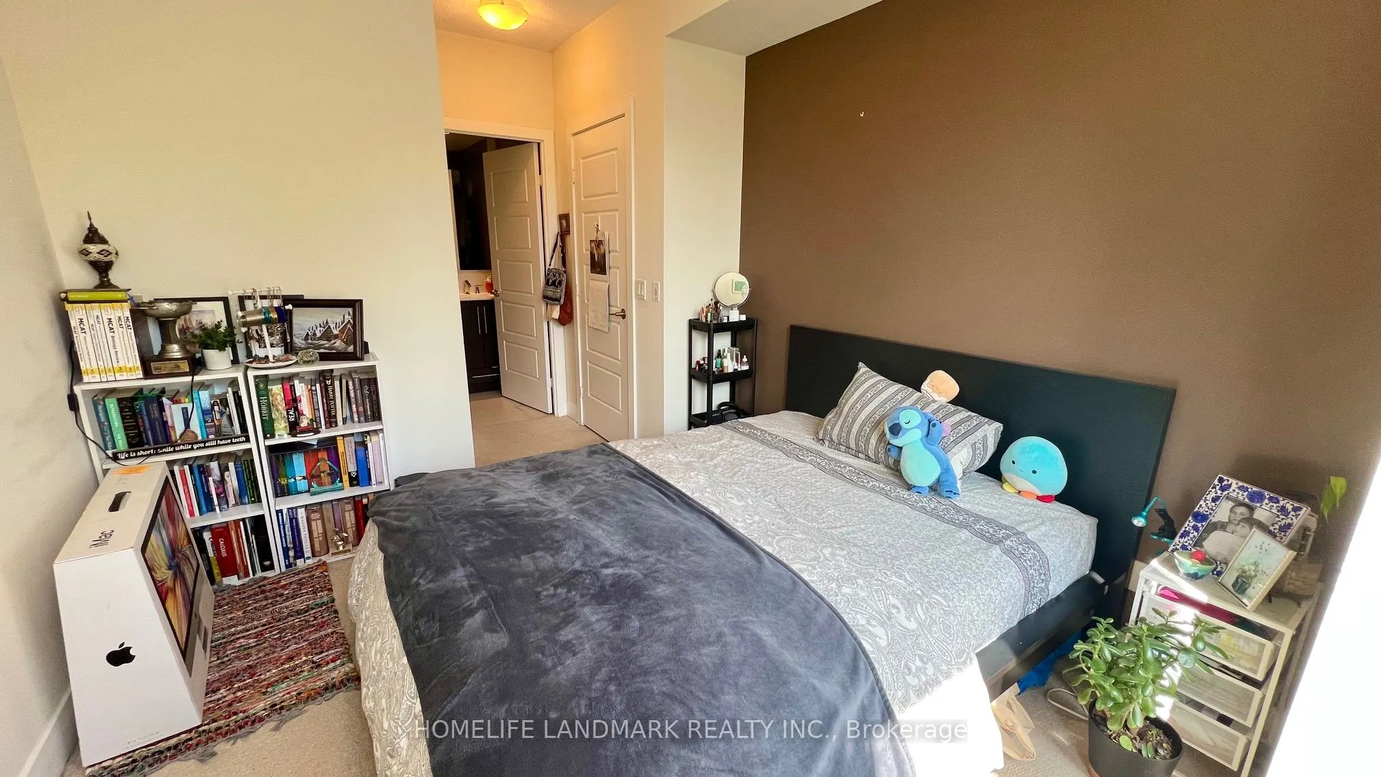 28 Linden Street, #305