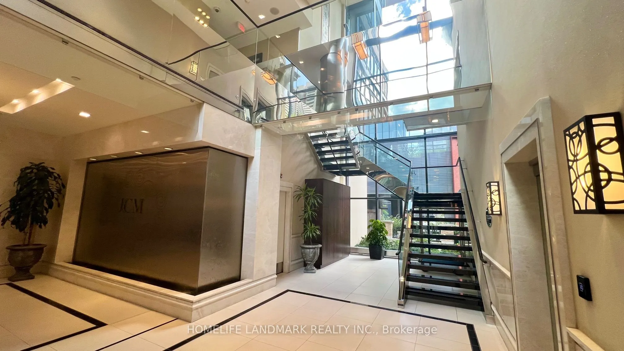 28 Linden Street, #305