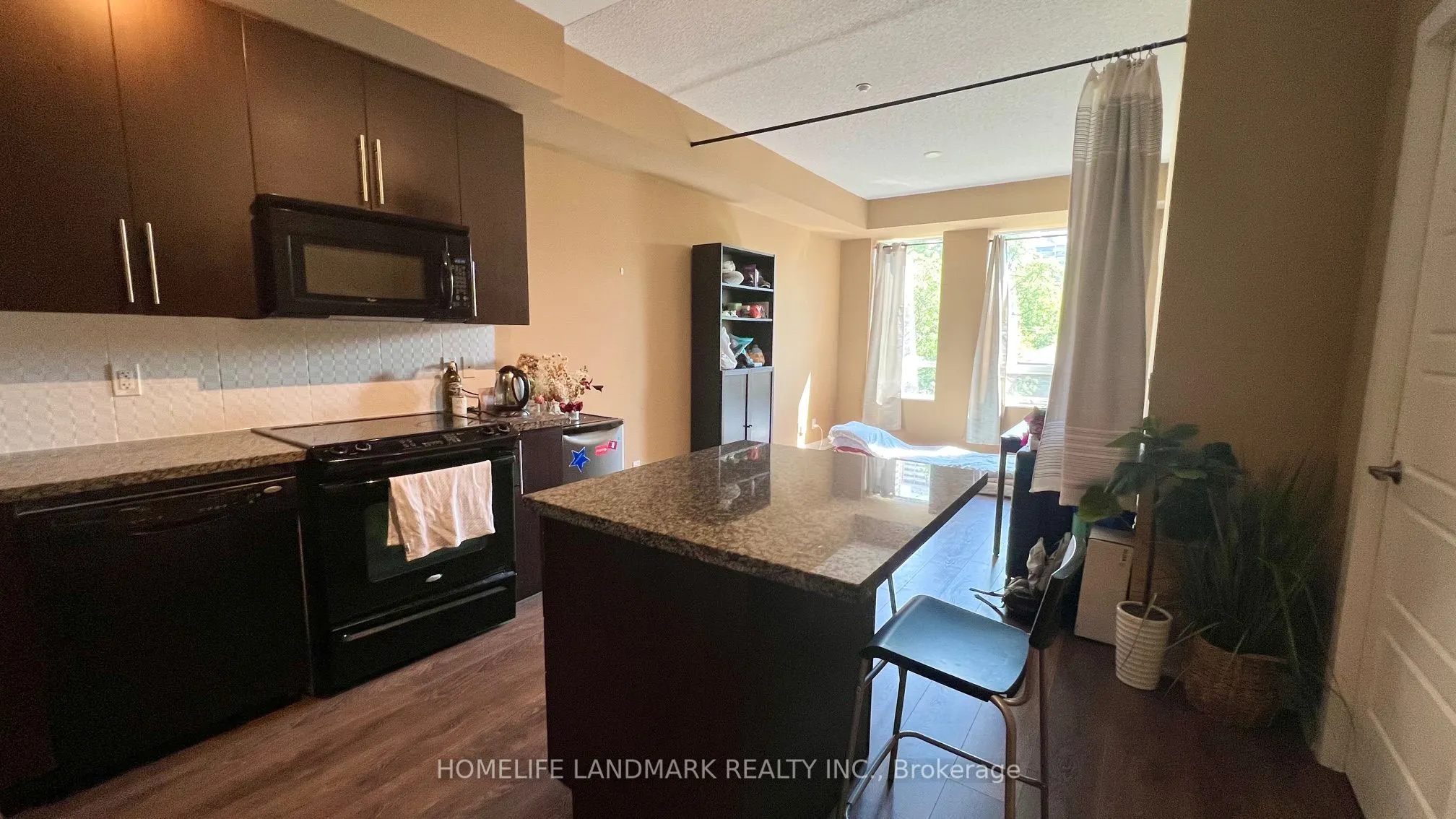 28 Linden Street, #305