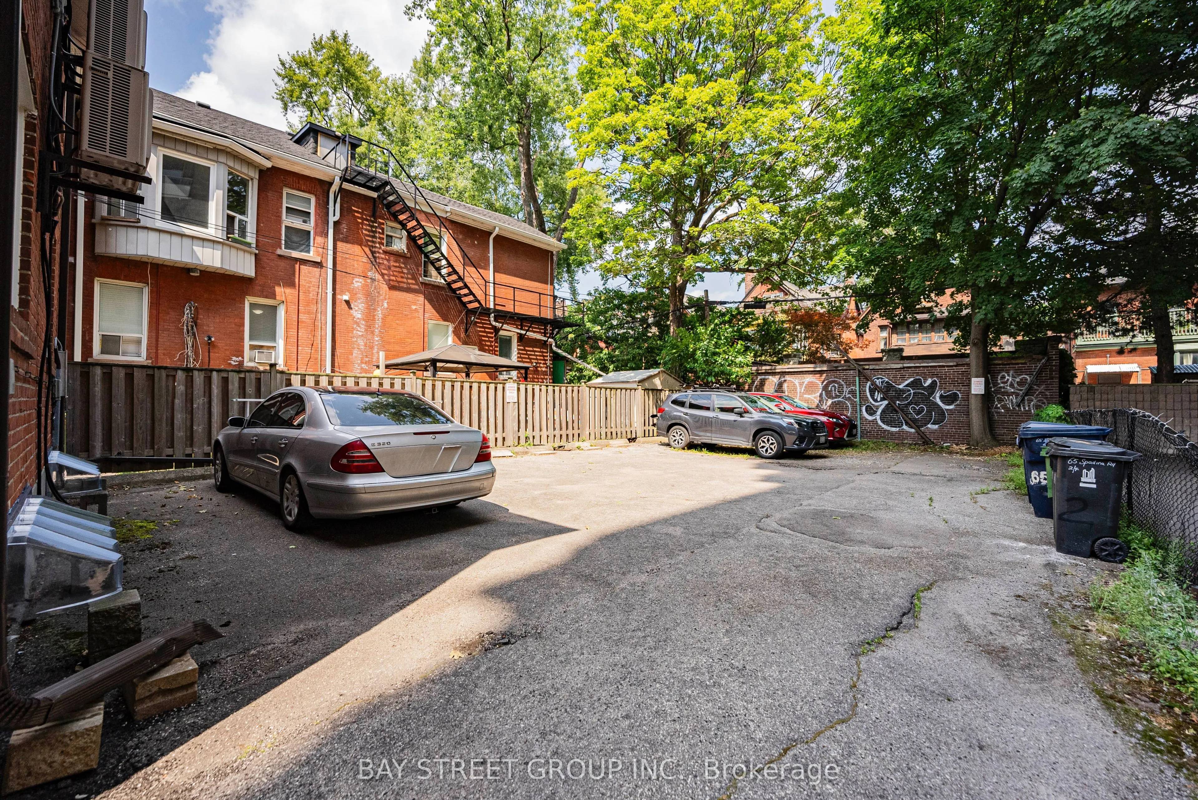 65 Spadina Road