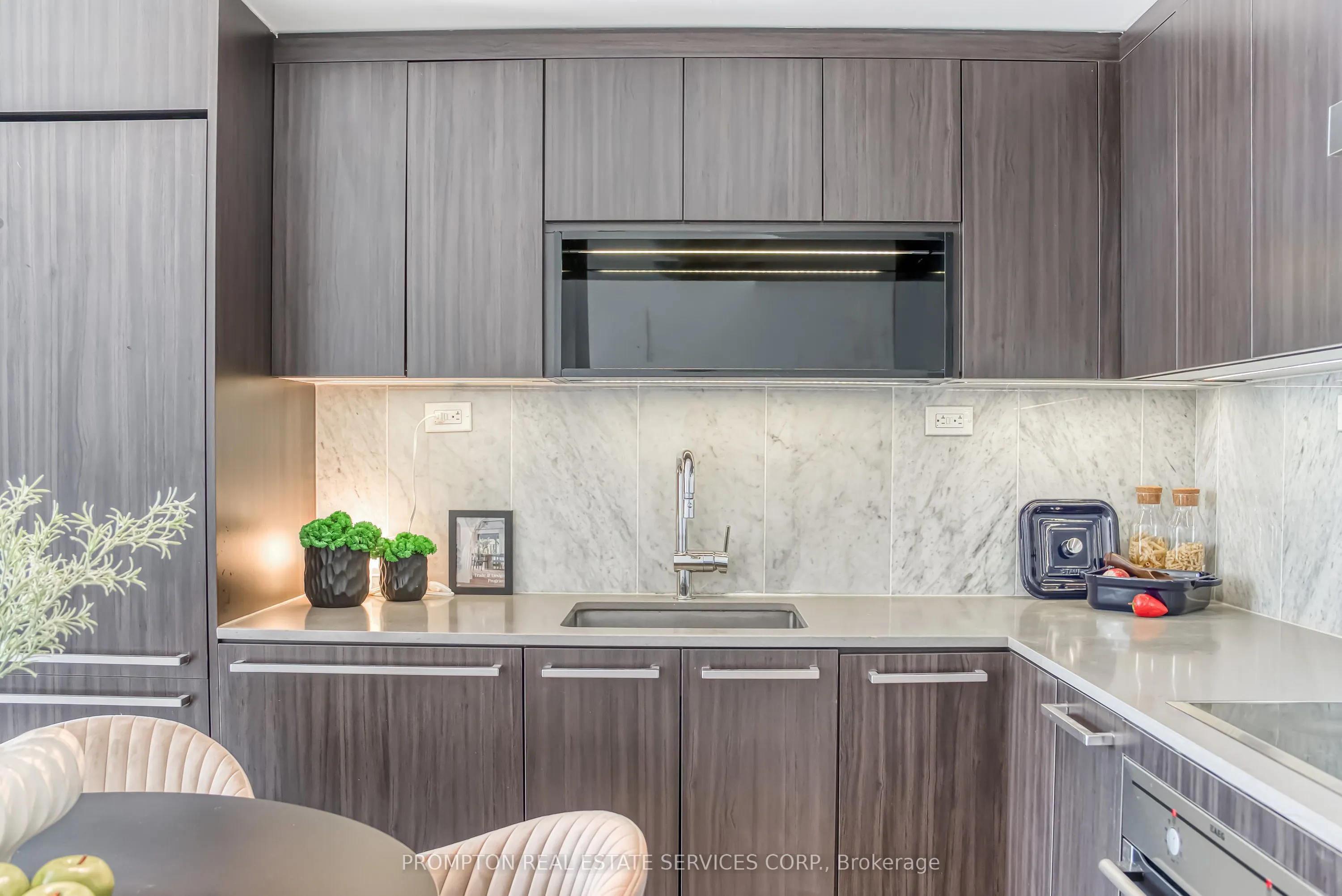 70 Queens Wharf Road, #1002