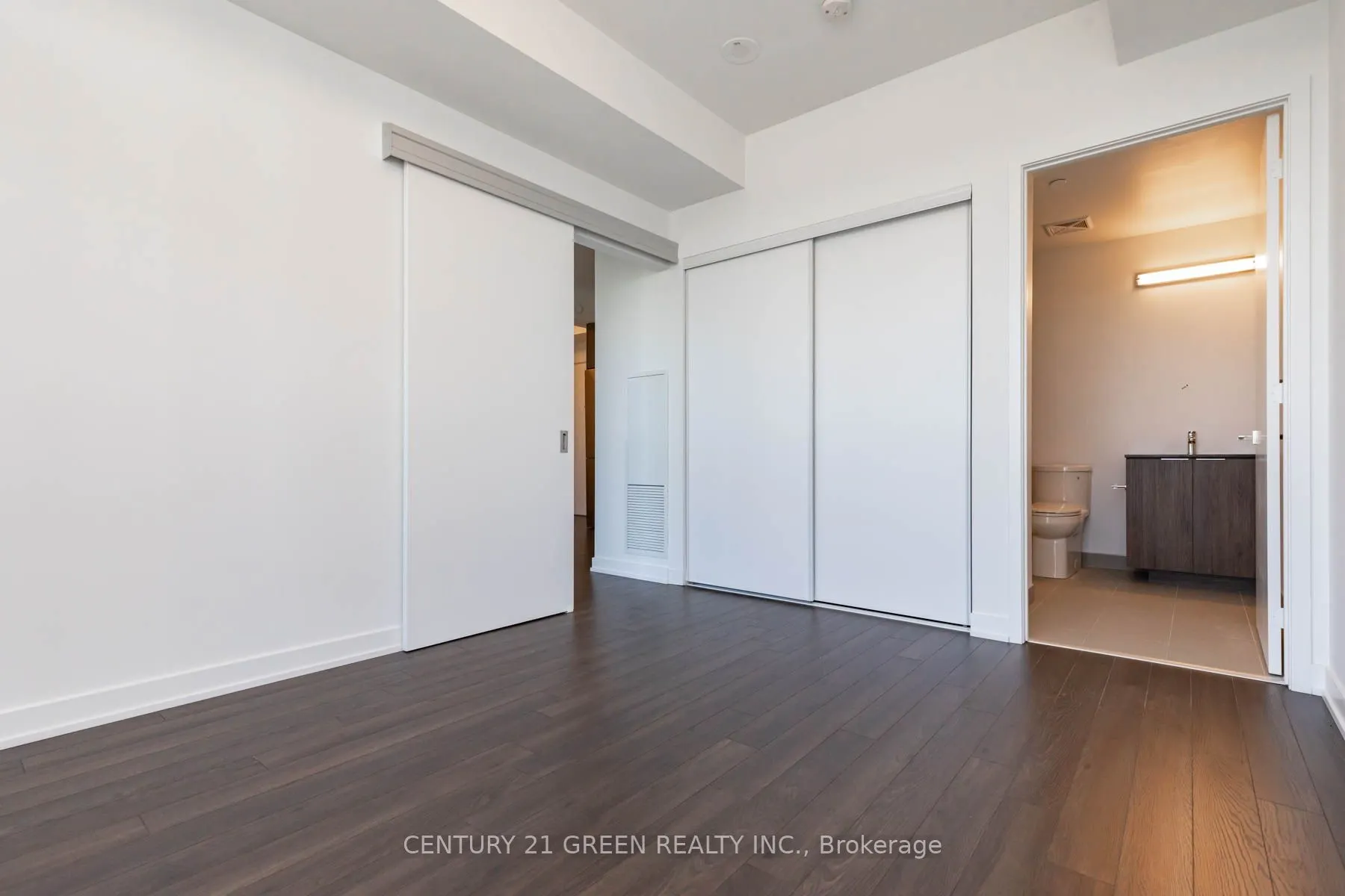 30 Ordnance Street, #2307