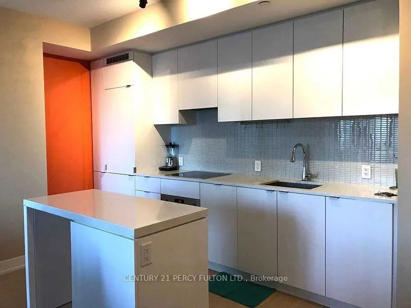 7 Grenville Street, #2311