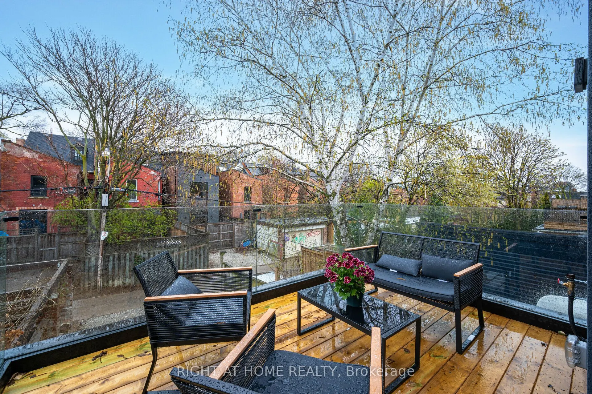 259 Lisgar Street