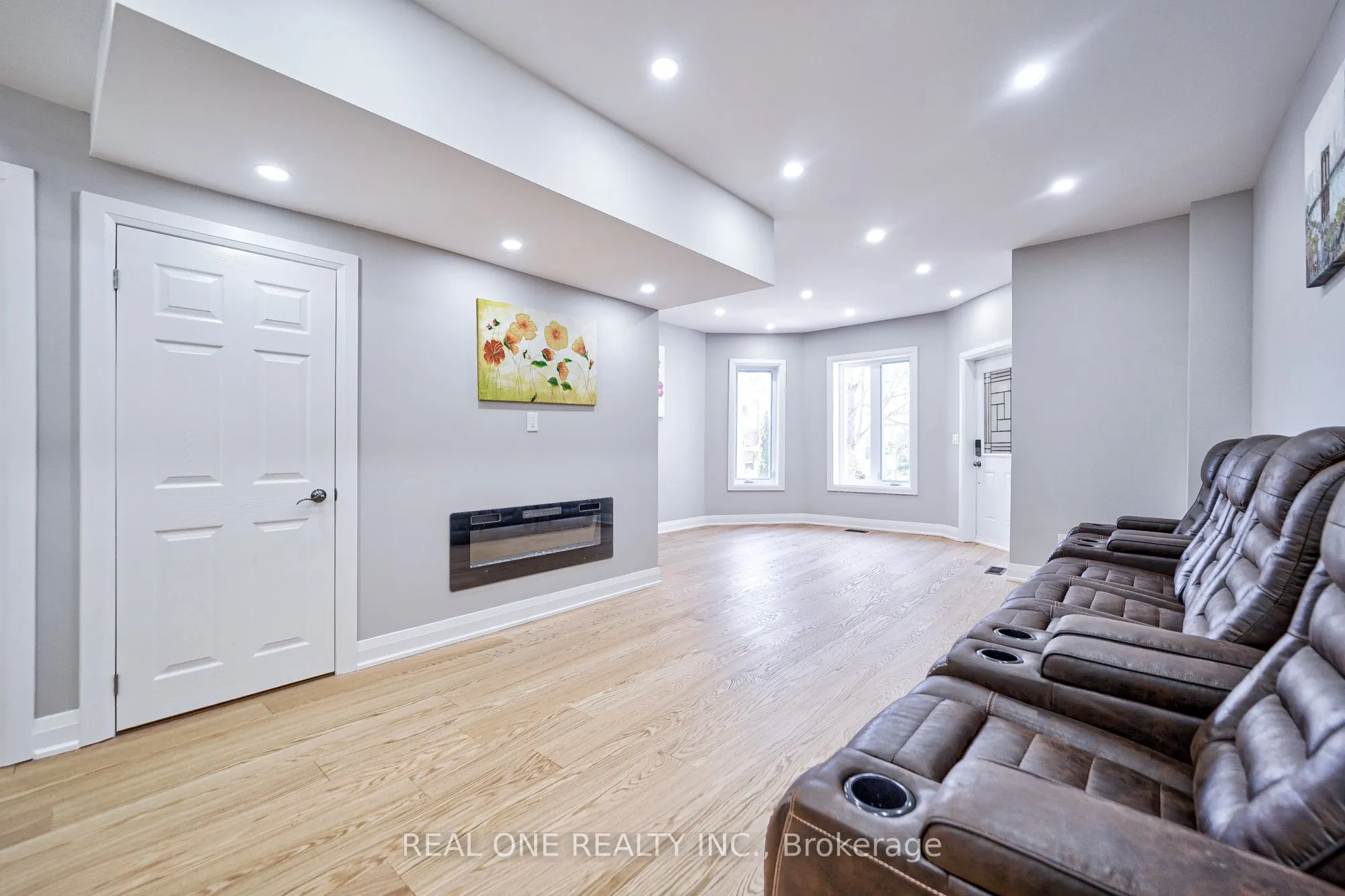157 Glenholme Avenue