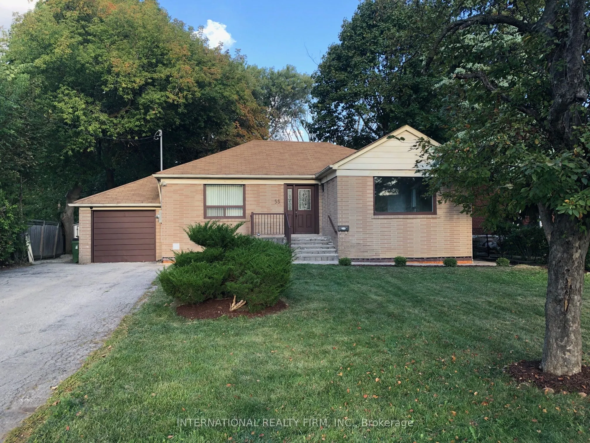 55 Kenton Drive