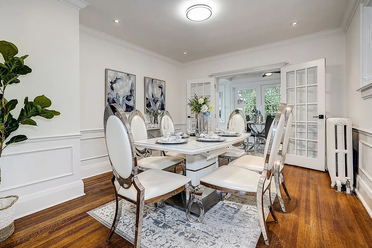 42 Willowbank Boulevard