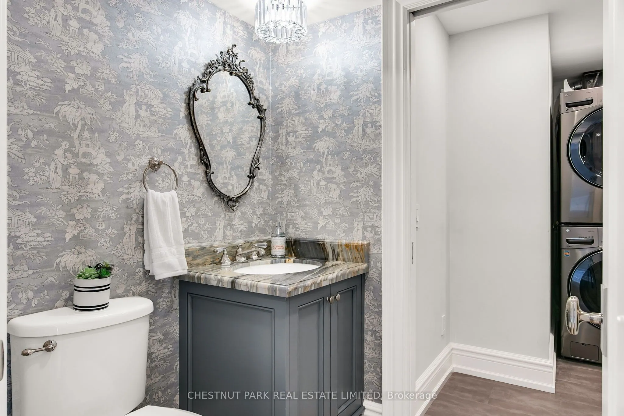 55 Harbour Square, #3011