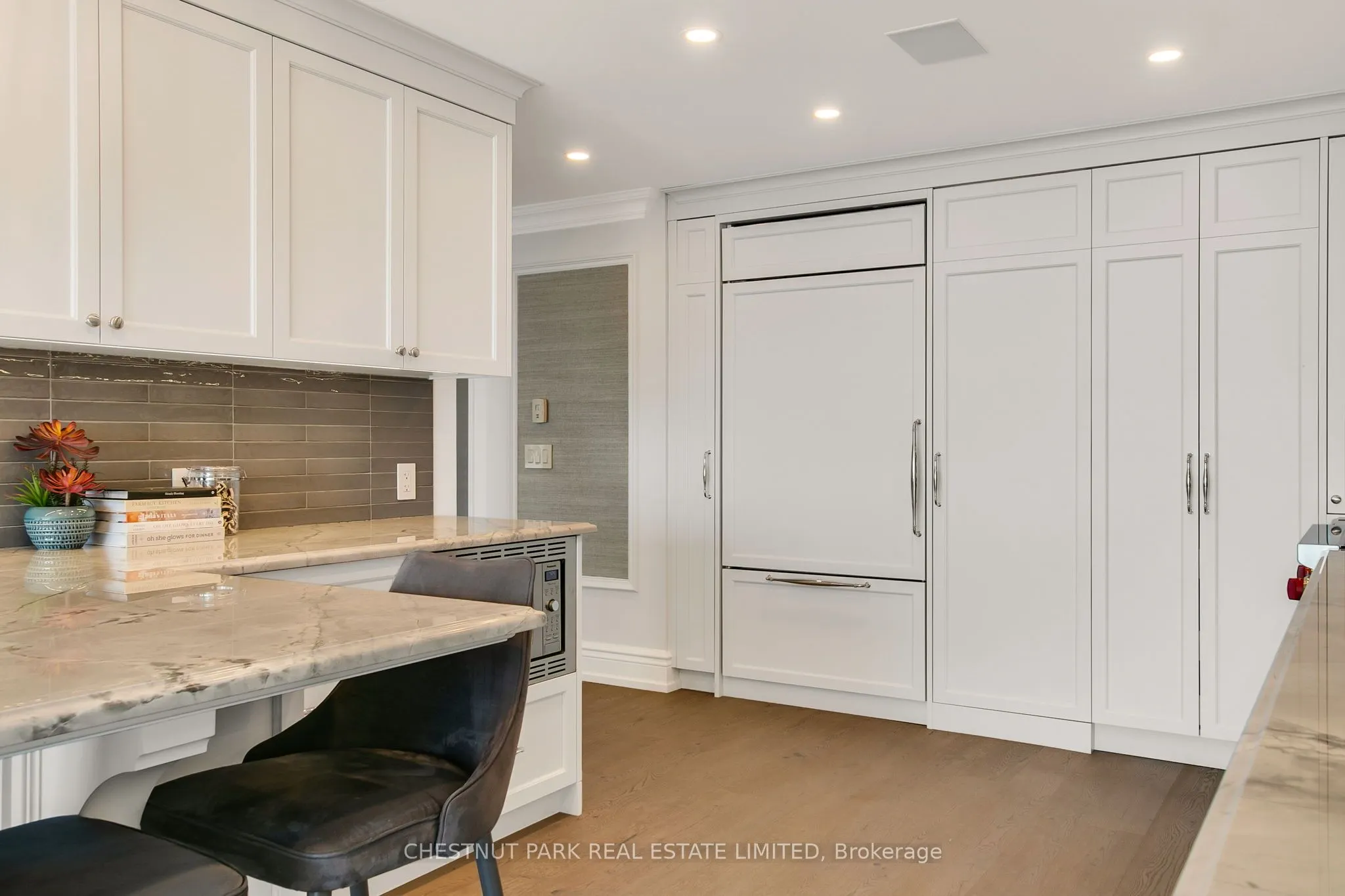 55 Harbour Square, #3011