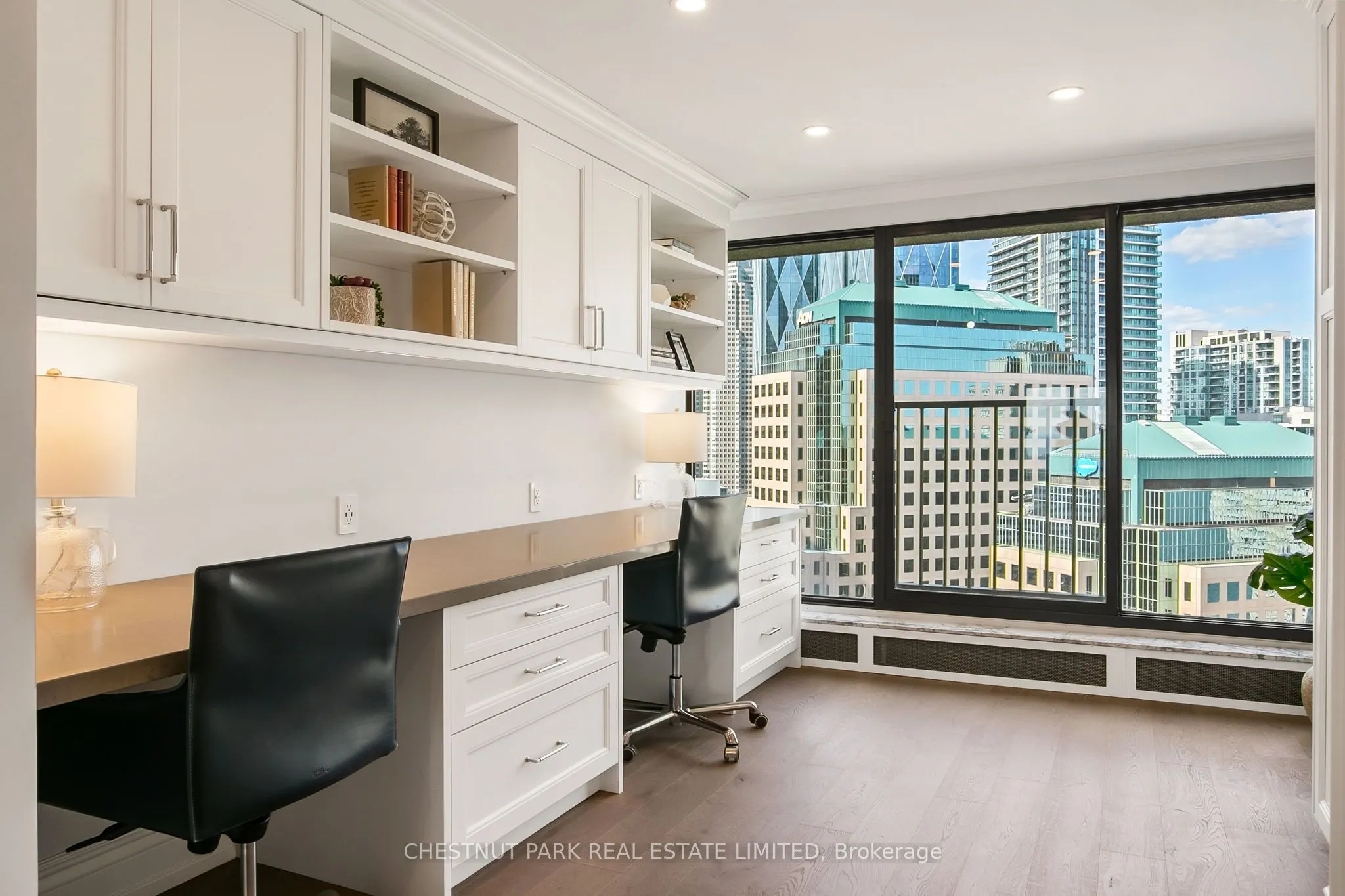 55 Harbour Square, #3011