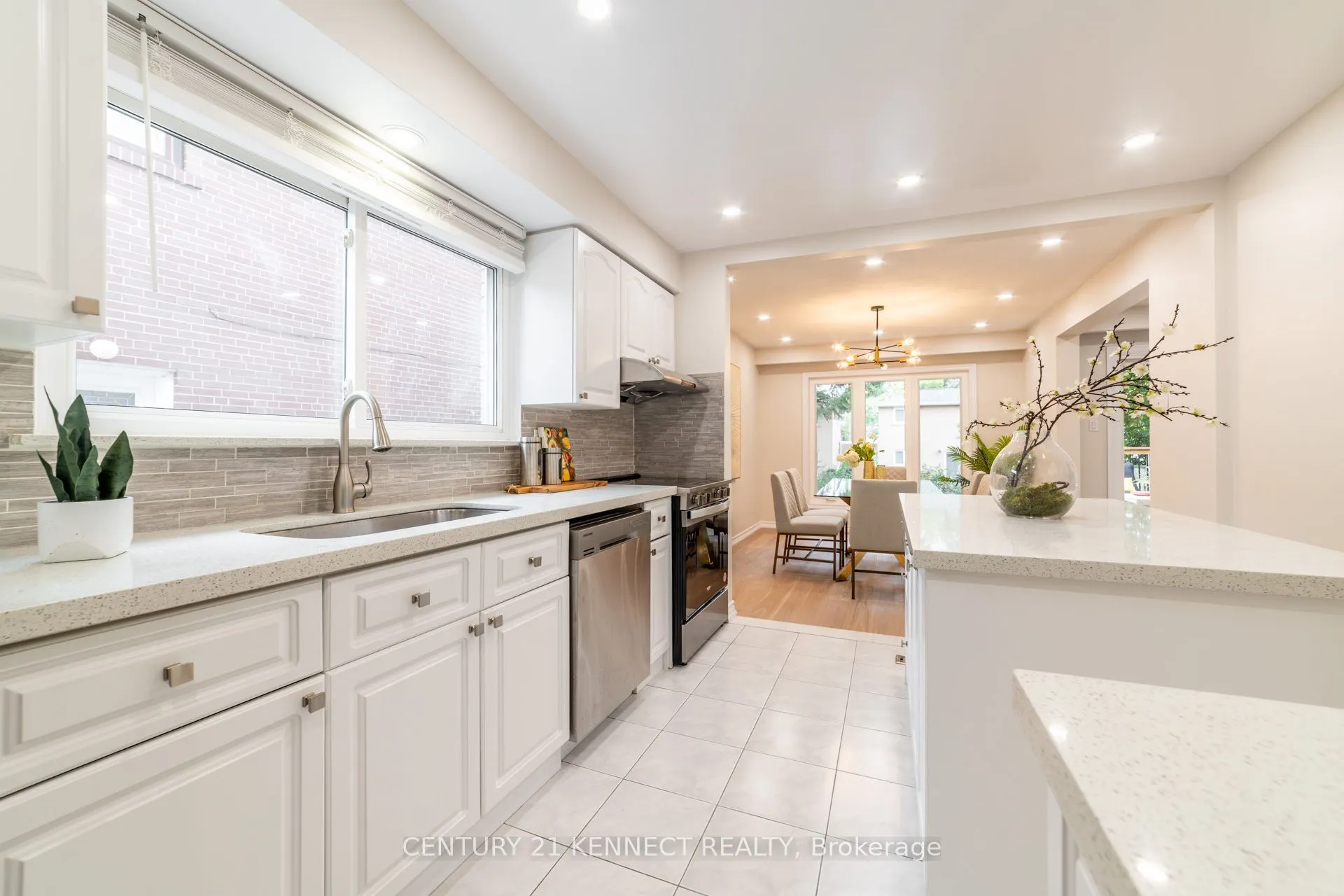 65 Tanjoe Crescent