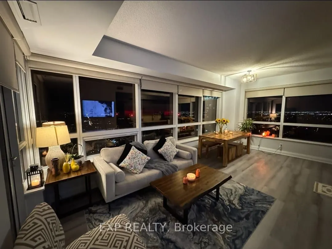 5 Sheppard Avenue E, #3817