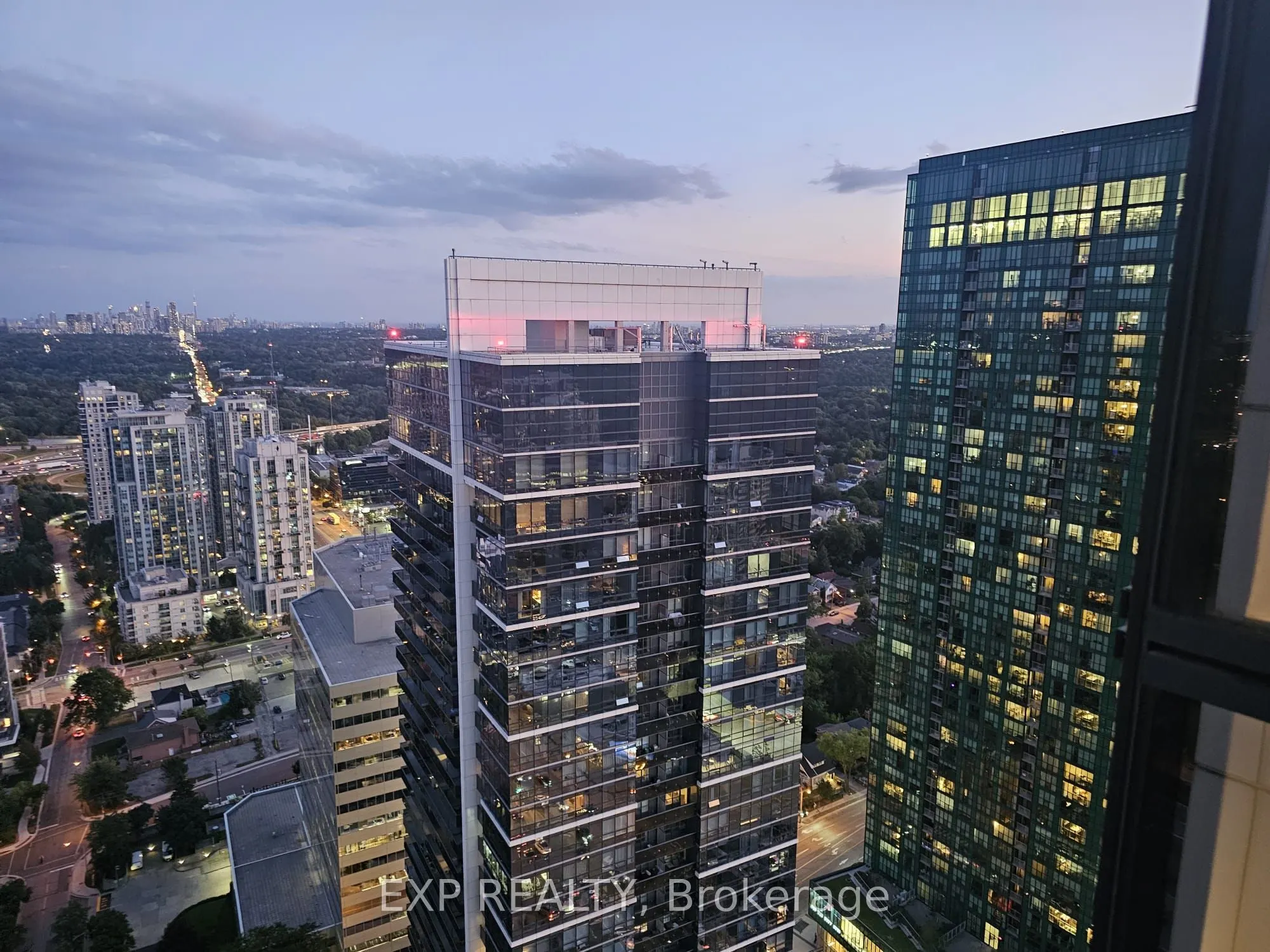 5 Sheppard Avenue E, #3817