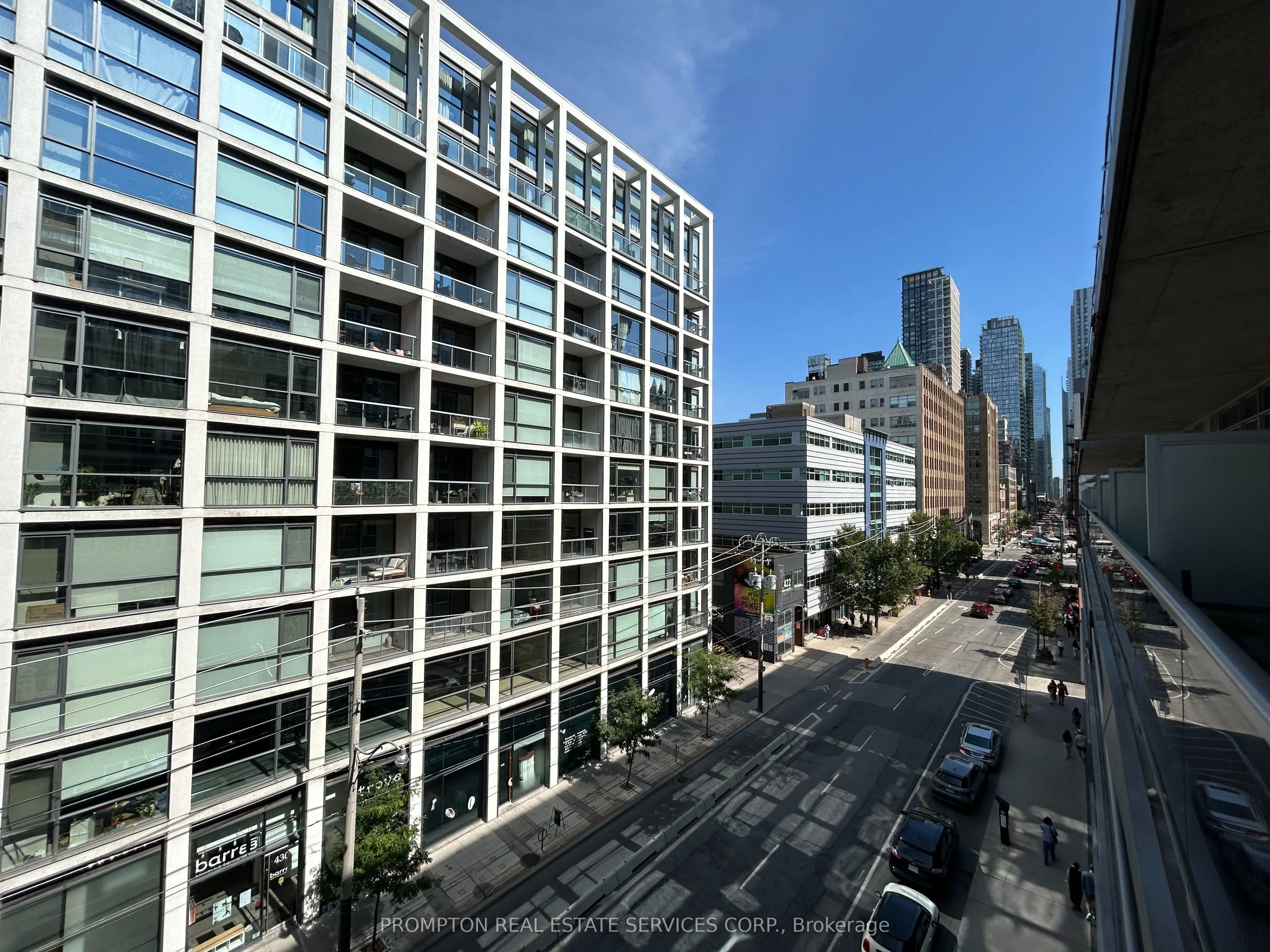 399 Adelaide Street W, #517
