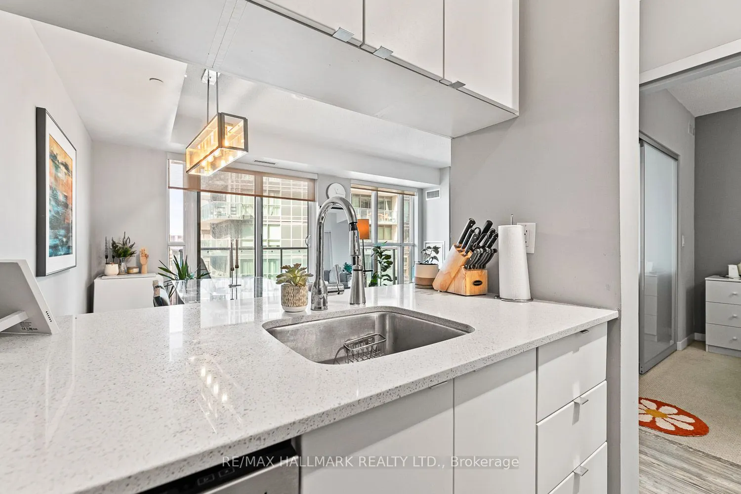69 Lynn Williams Street, #709