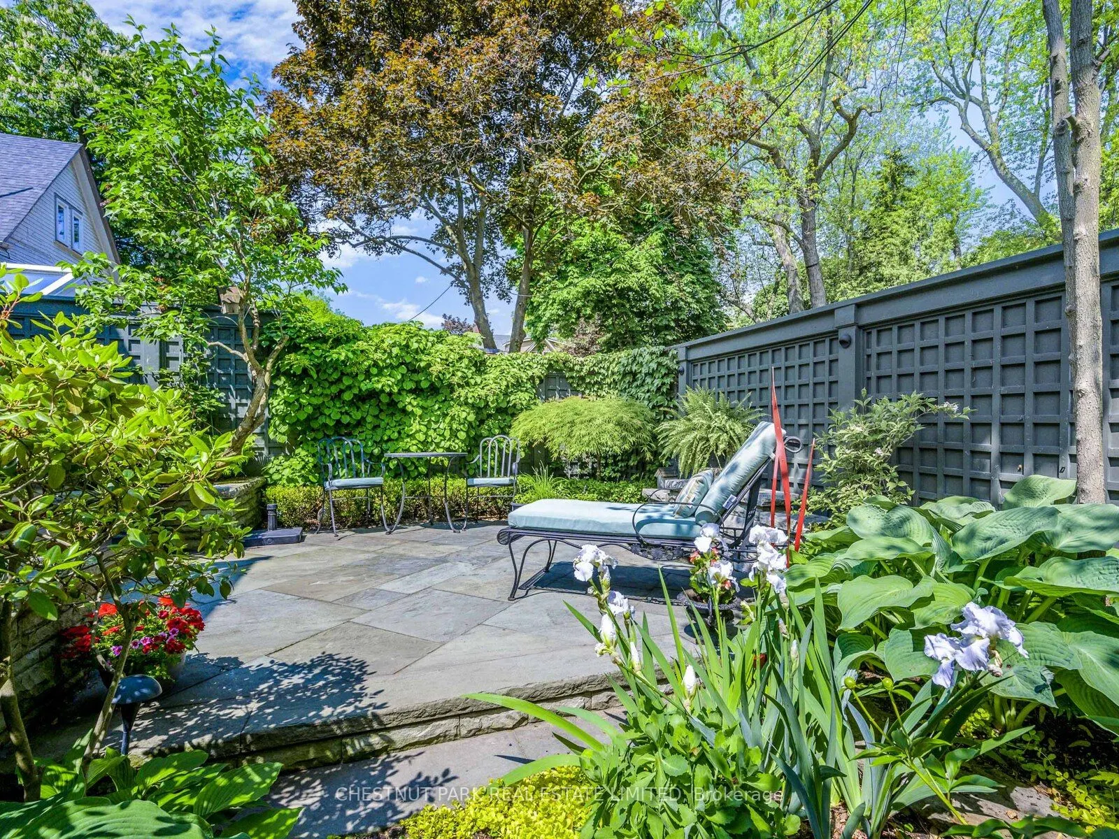 78 Dale Avenue