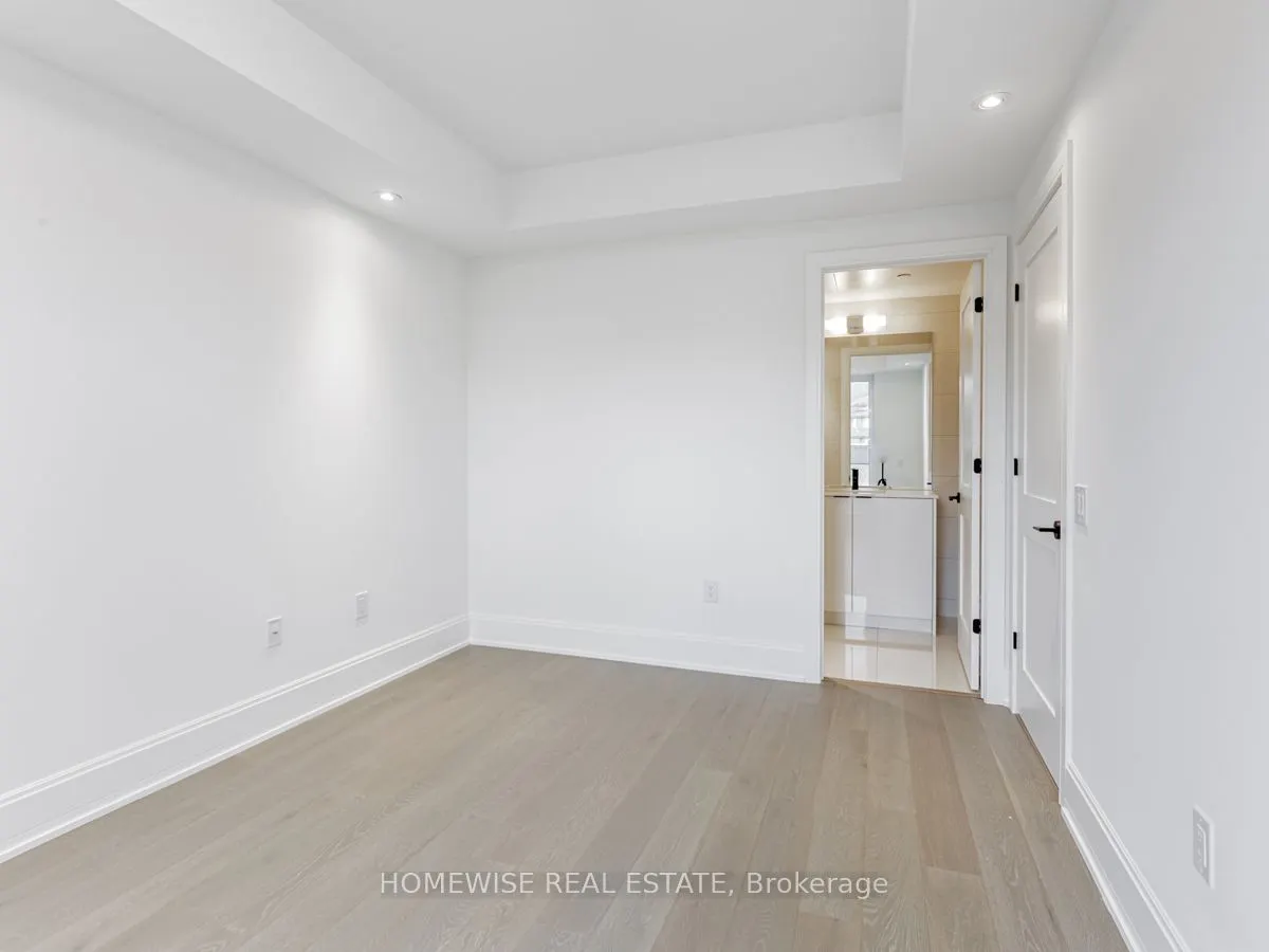355 Bedford Park Avenue, #305