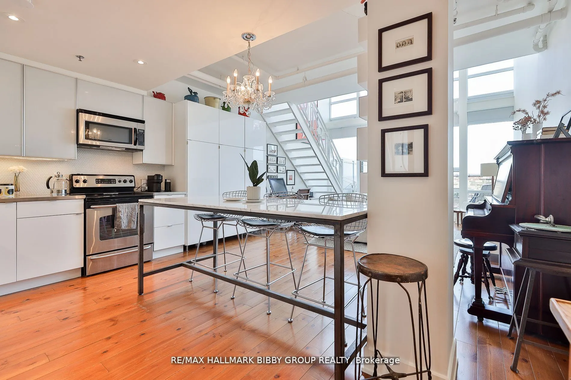 183 Dovercourt Road, #Ph9