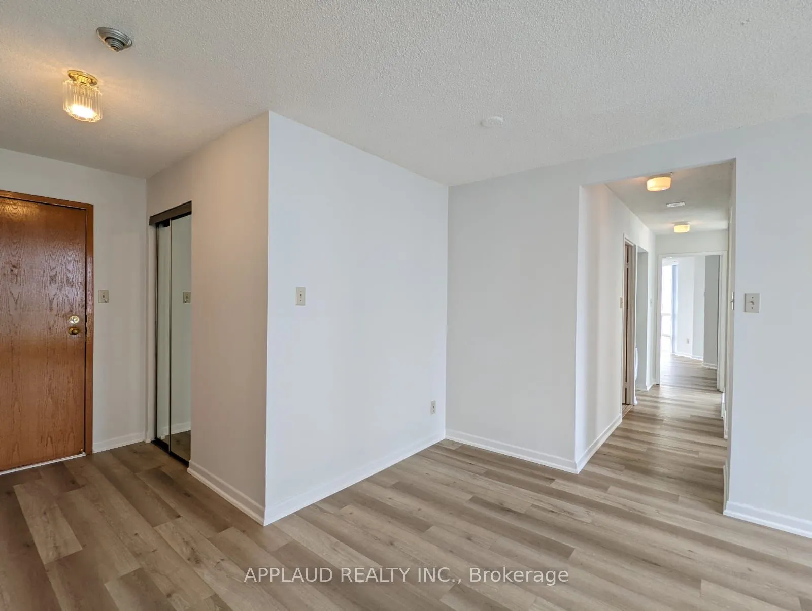 44 St Joseph Street, #2706
