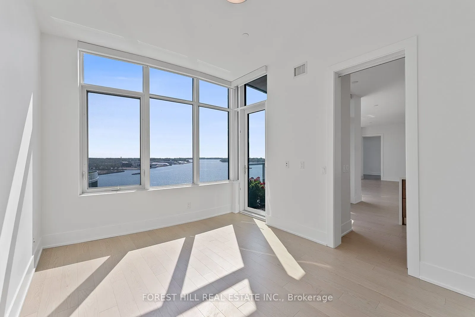 1 Edgewater Drive, #SPH #07