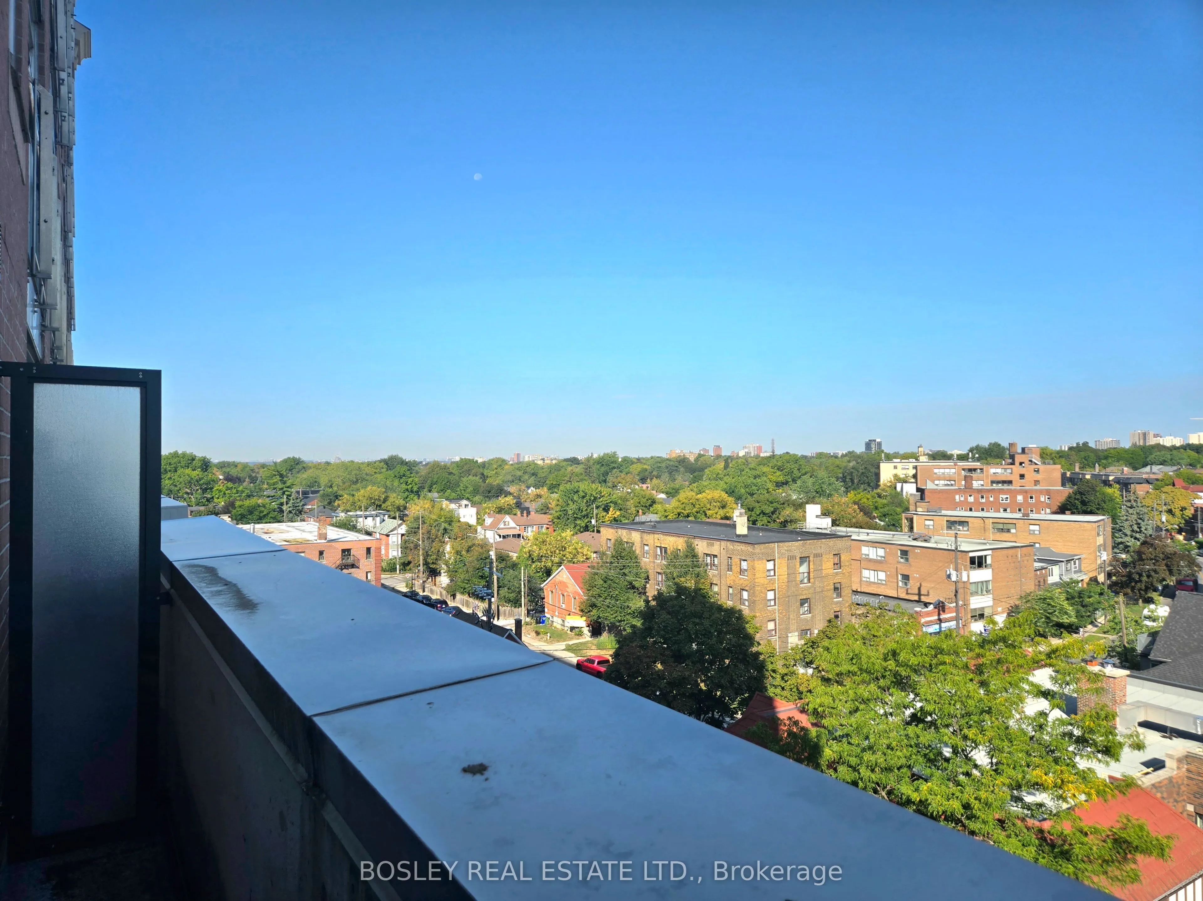 15 Maplewood Avenue, #702