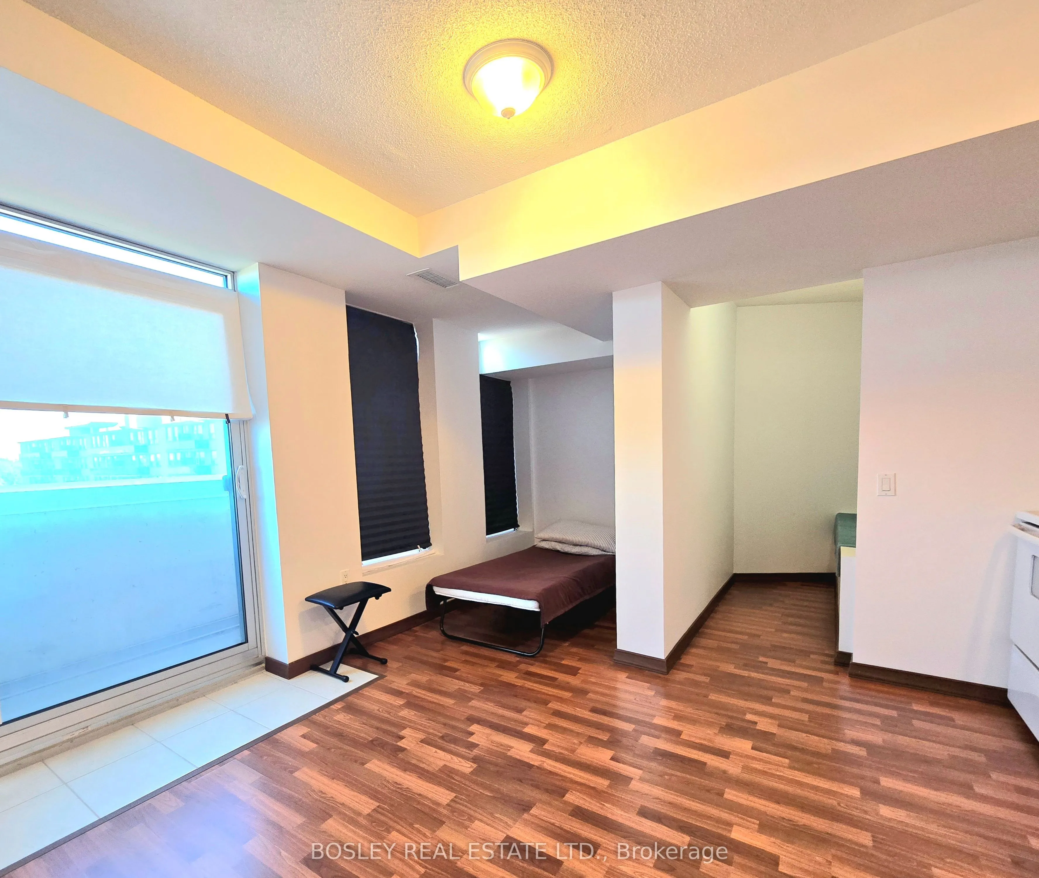15 Maplewood Avenue, #702