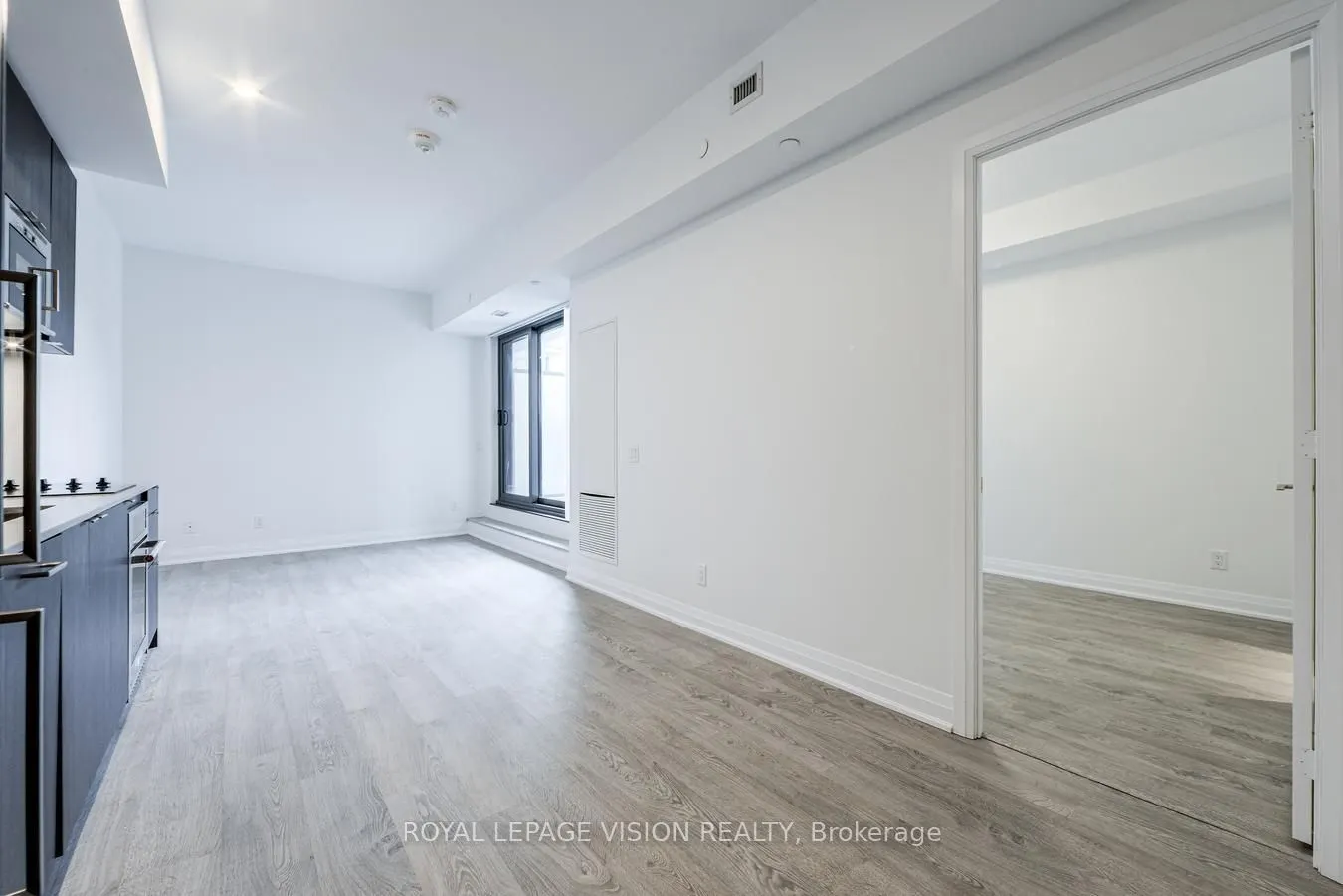 280 Howland Avenue, #301