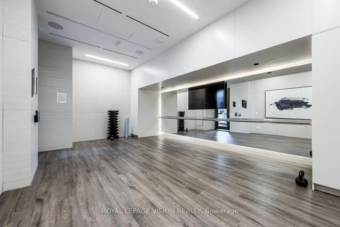 280 Howland Avenue, #301