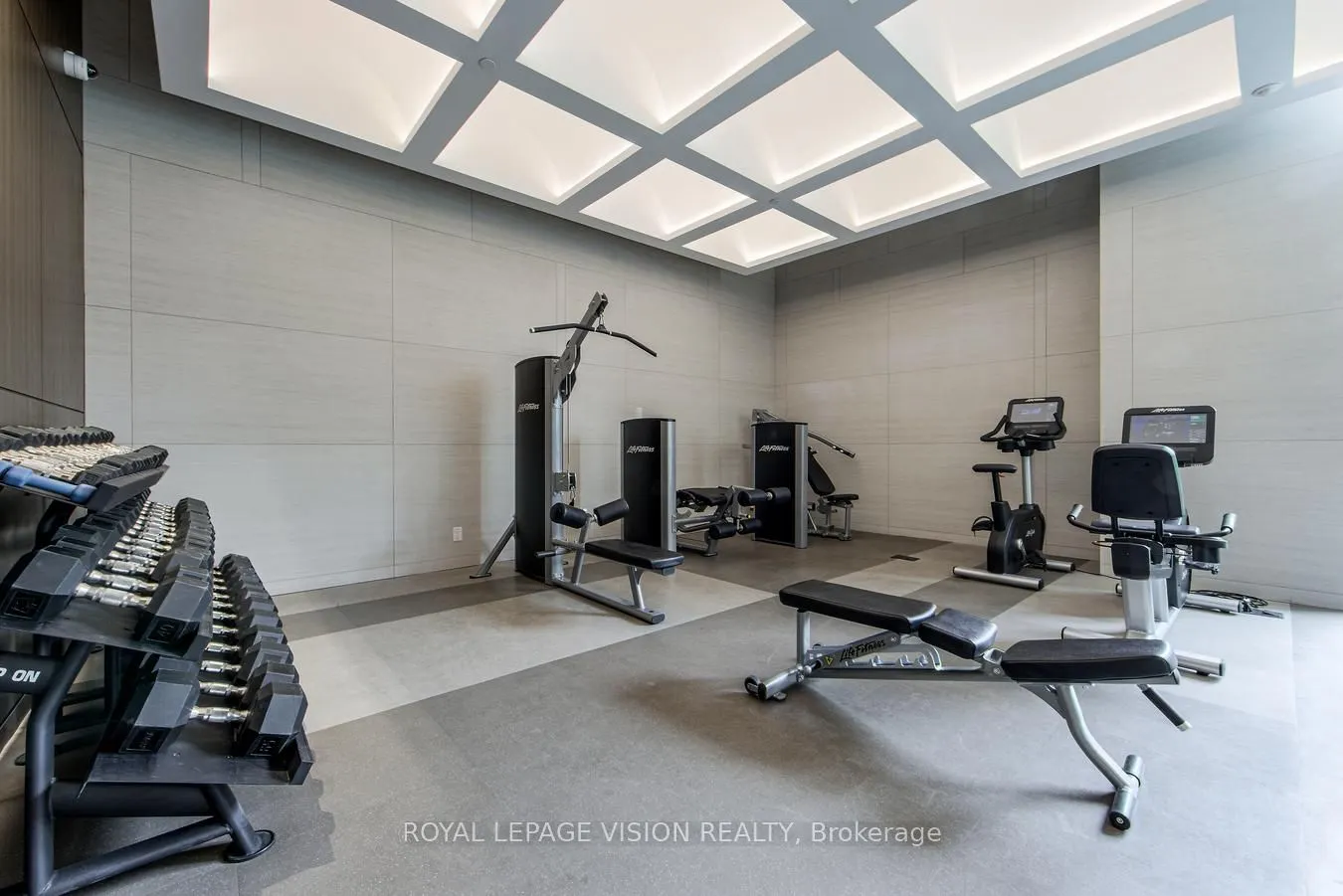 280 Howland Avenue, #301