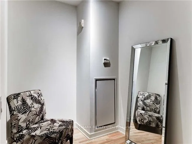 8 Dovercourt Road, #409