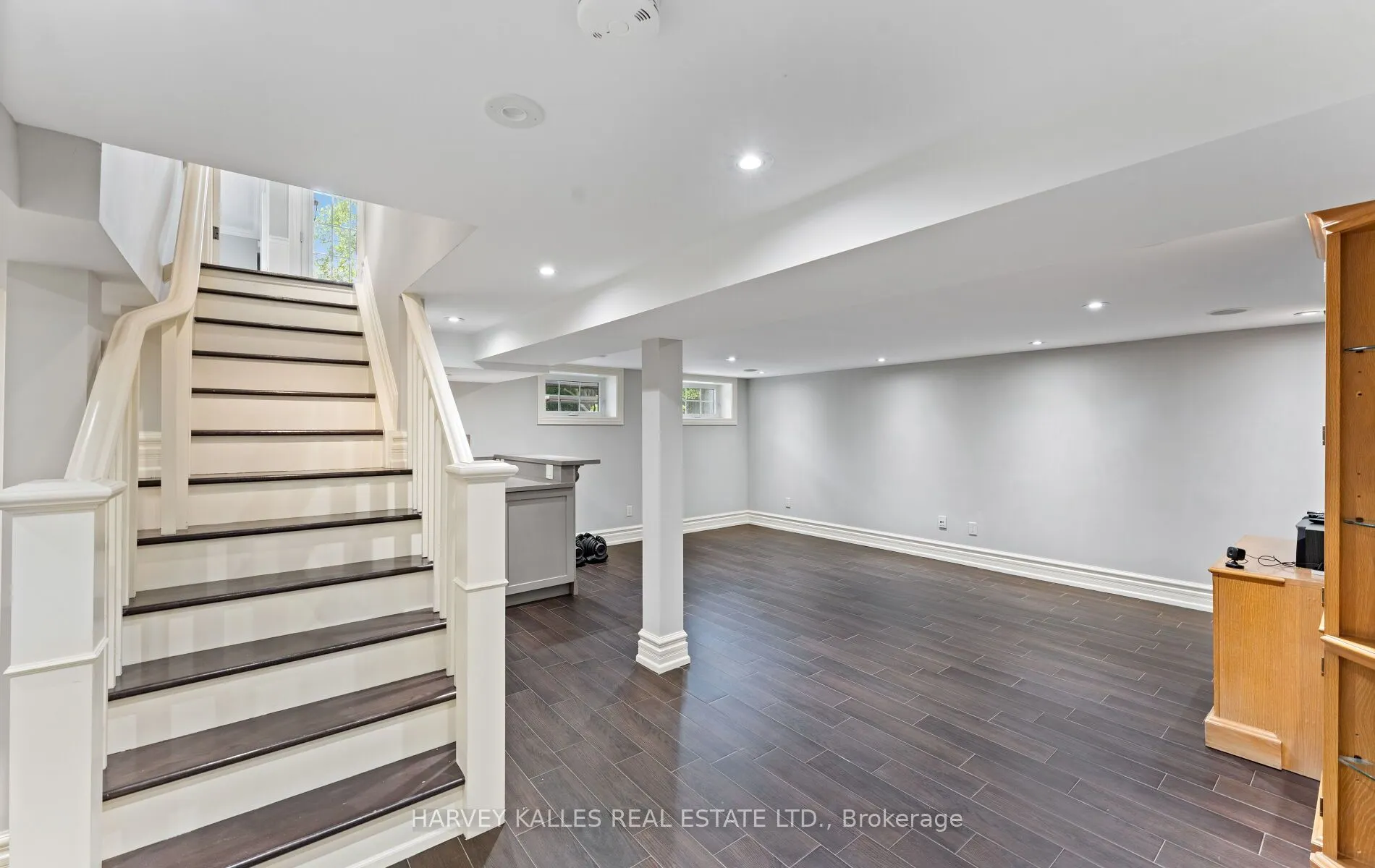 112 Mason Boulevard