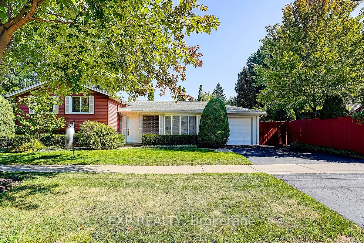 62 Kempsell Crescent