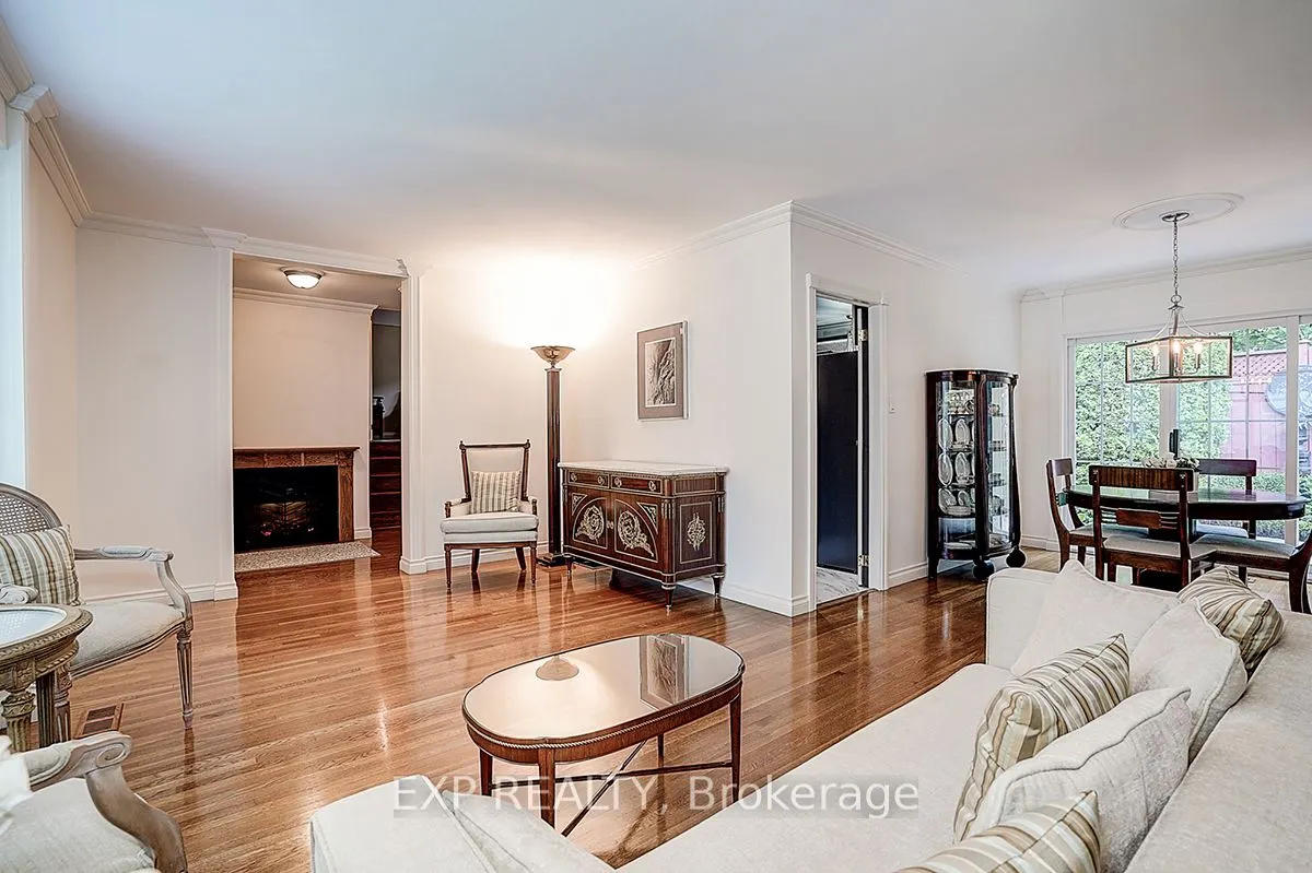 62 Kempsell Crescent