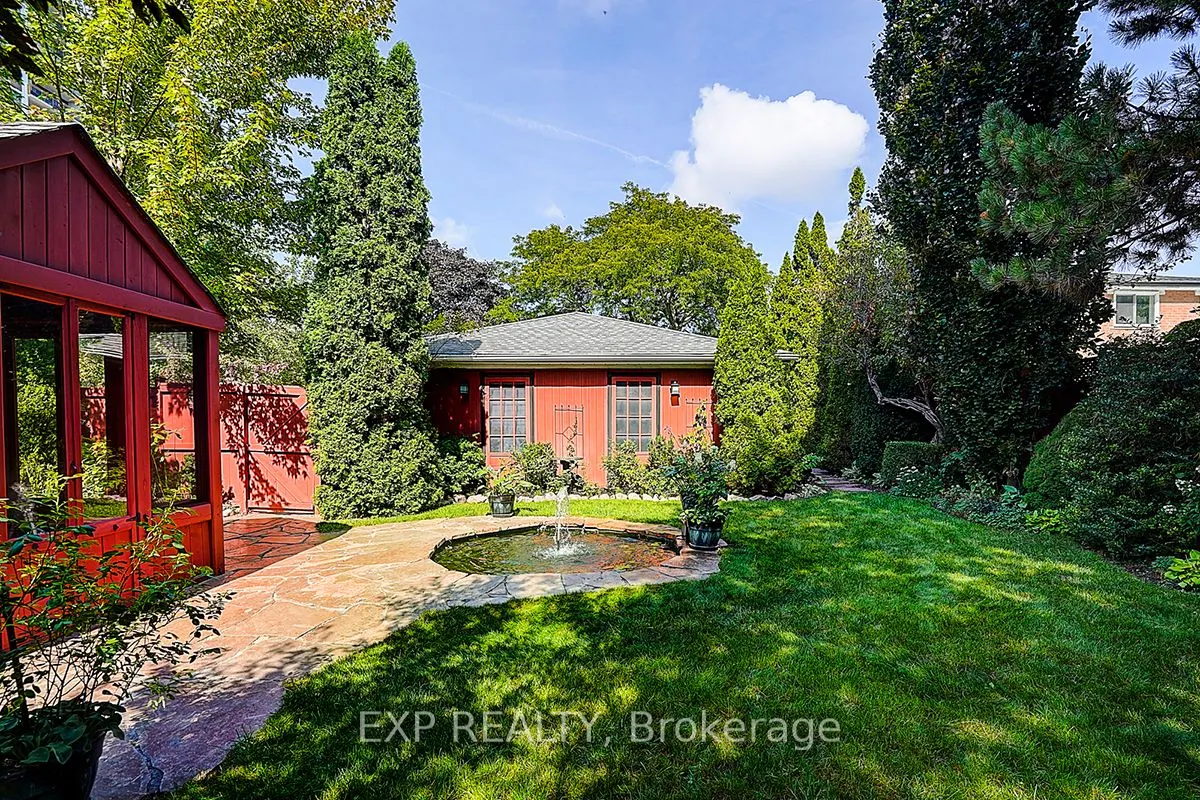 62 Kempsell Crescent