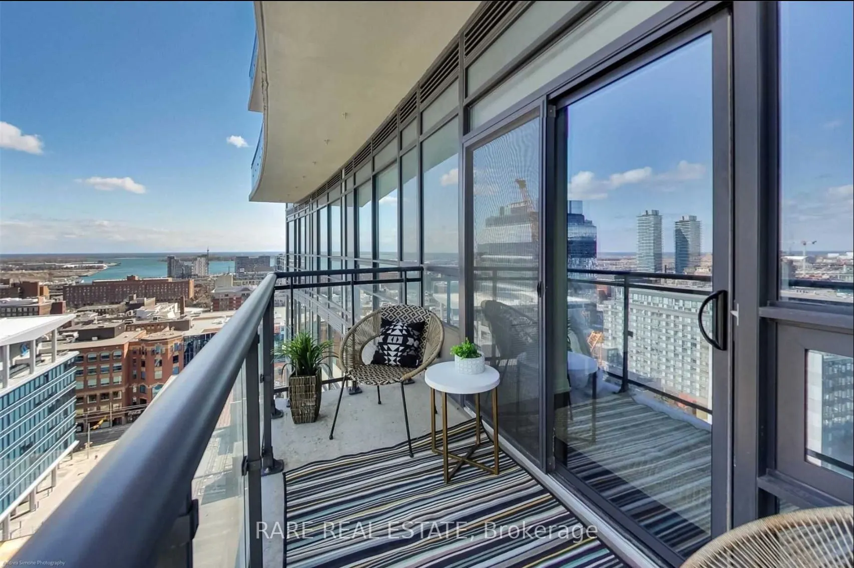 460 Adelaide Street E, #2210