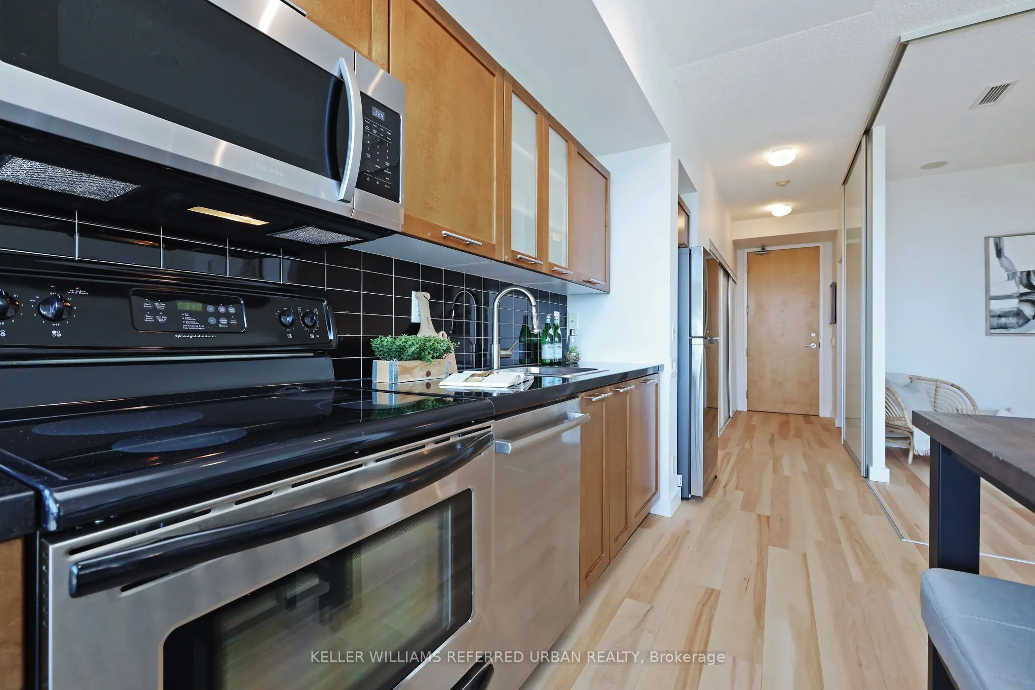 33 Mill Street, #1801