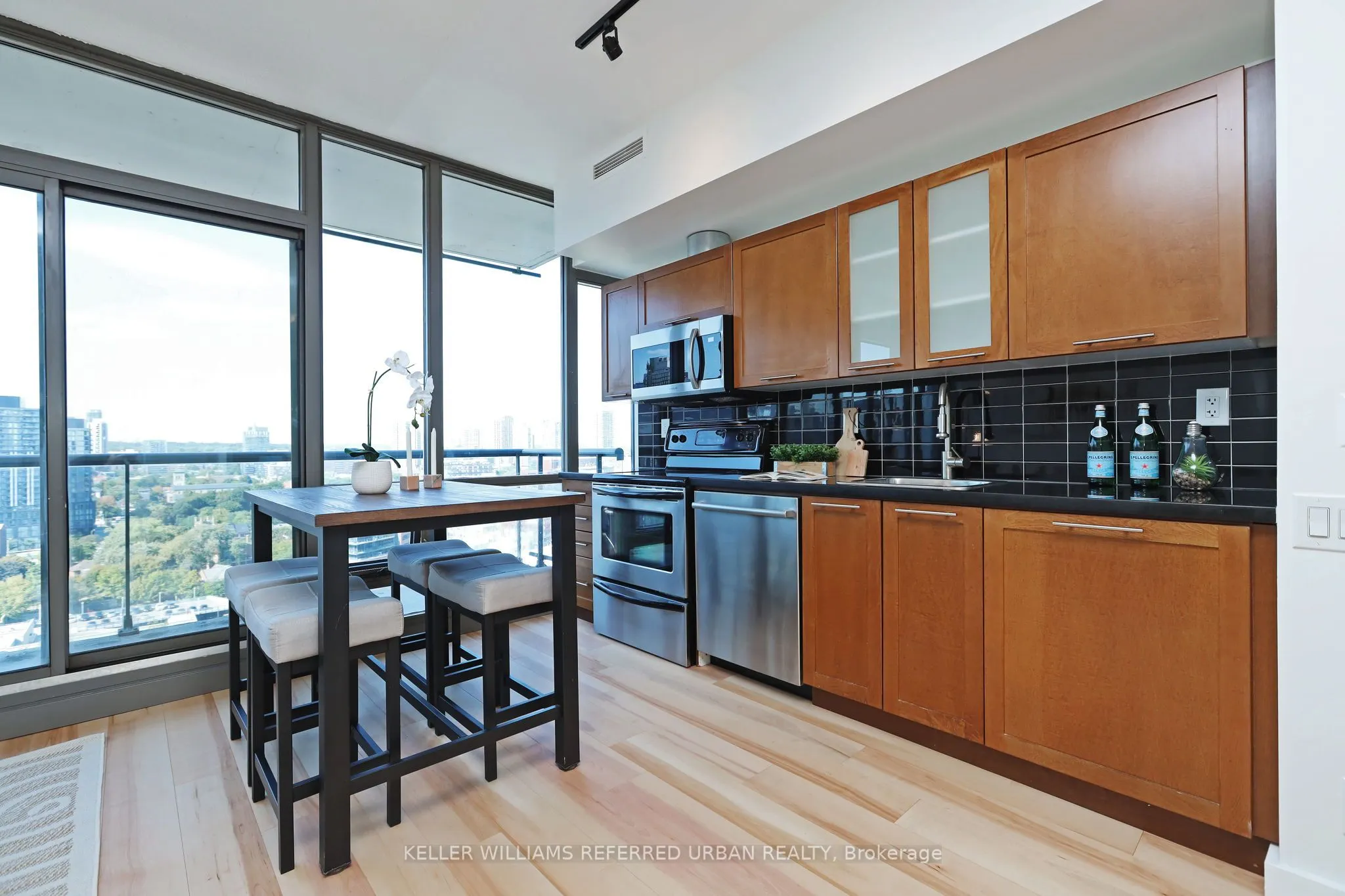 33 Mill Street, #1801