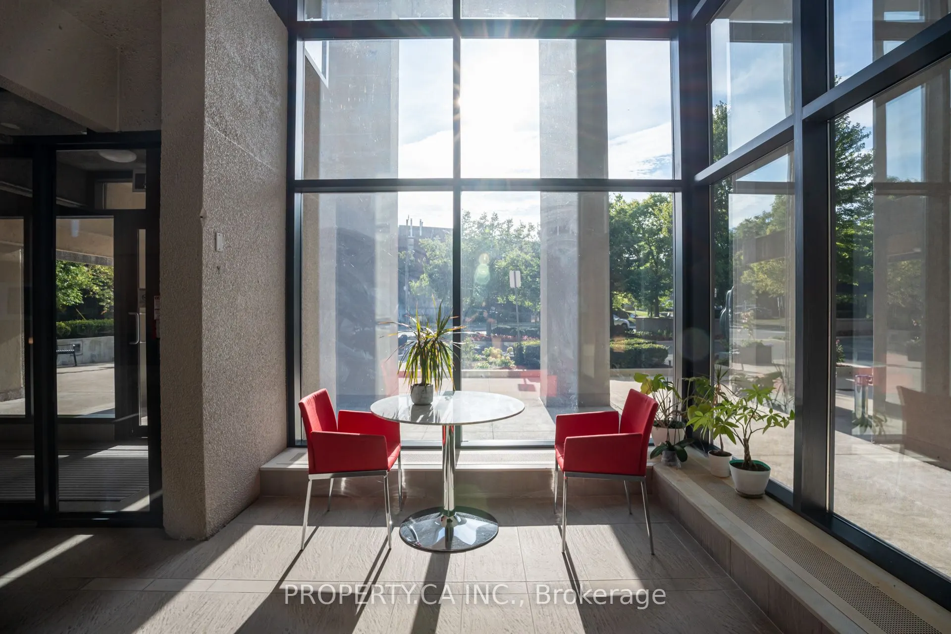 75 The Donway Way W, #1204