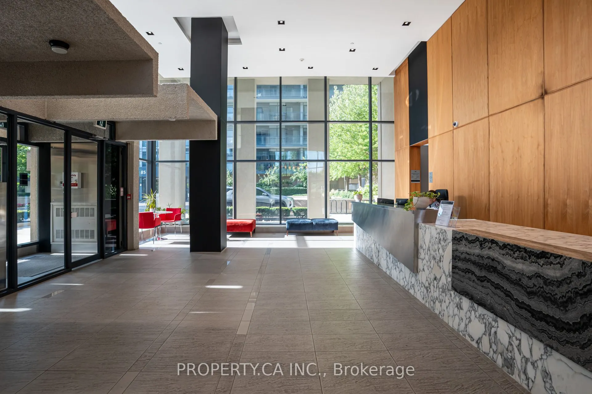 75 The Donway Way W, #1204