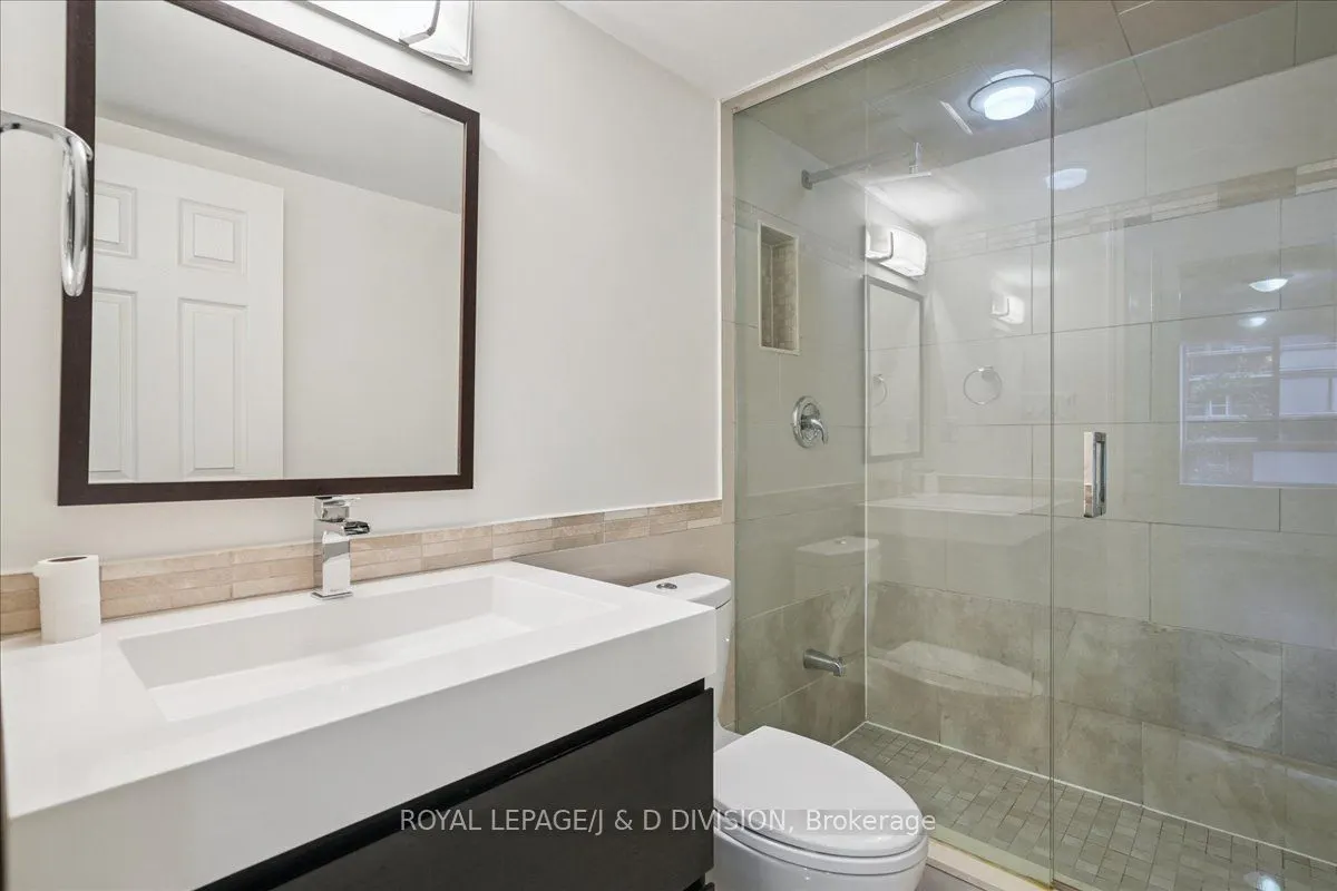 188 Redpath Avenue, #501