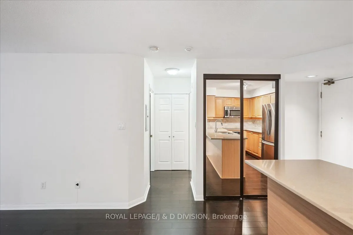 188 Redpath Avenue, #501