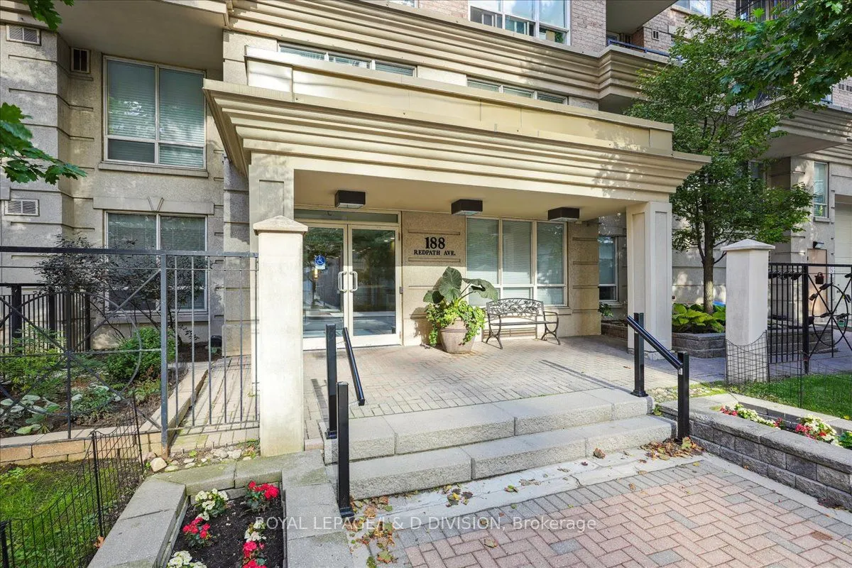 188 Redpath Avenue, #501