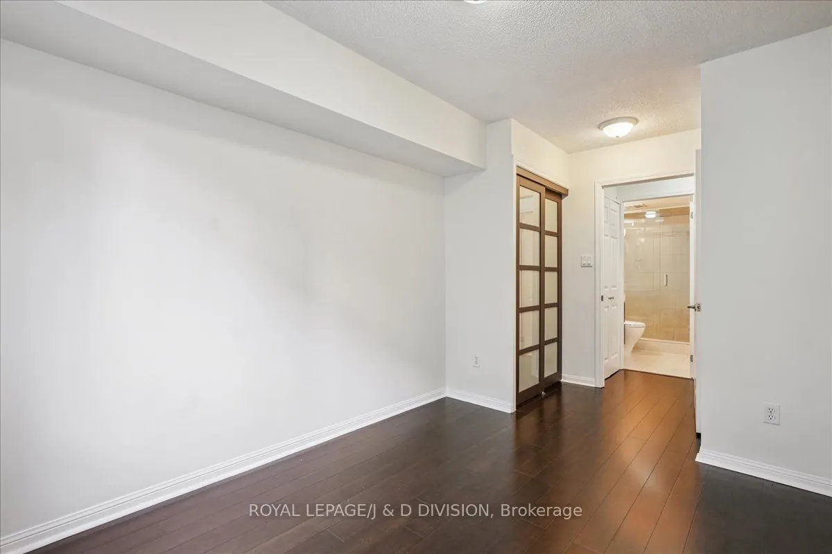188 Redpath Avenue, #501