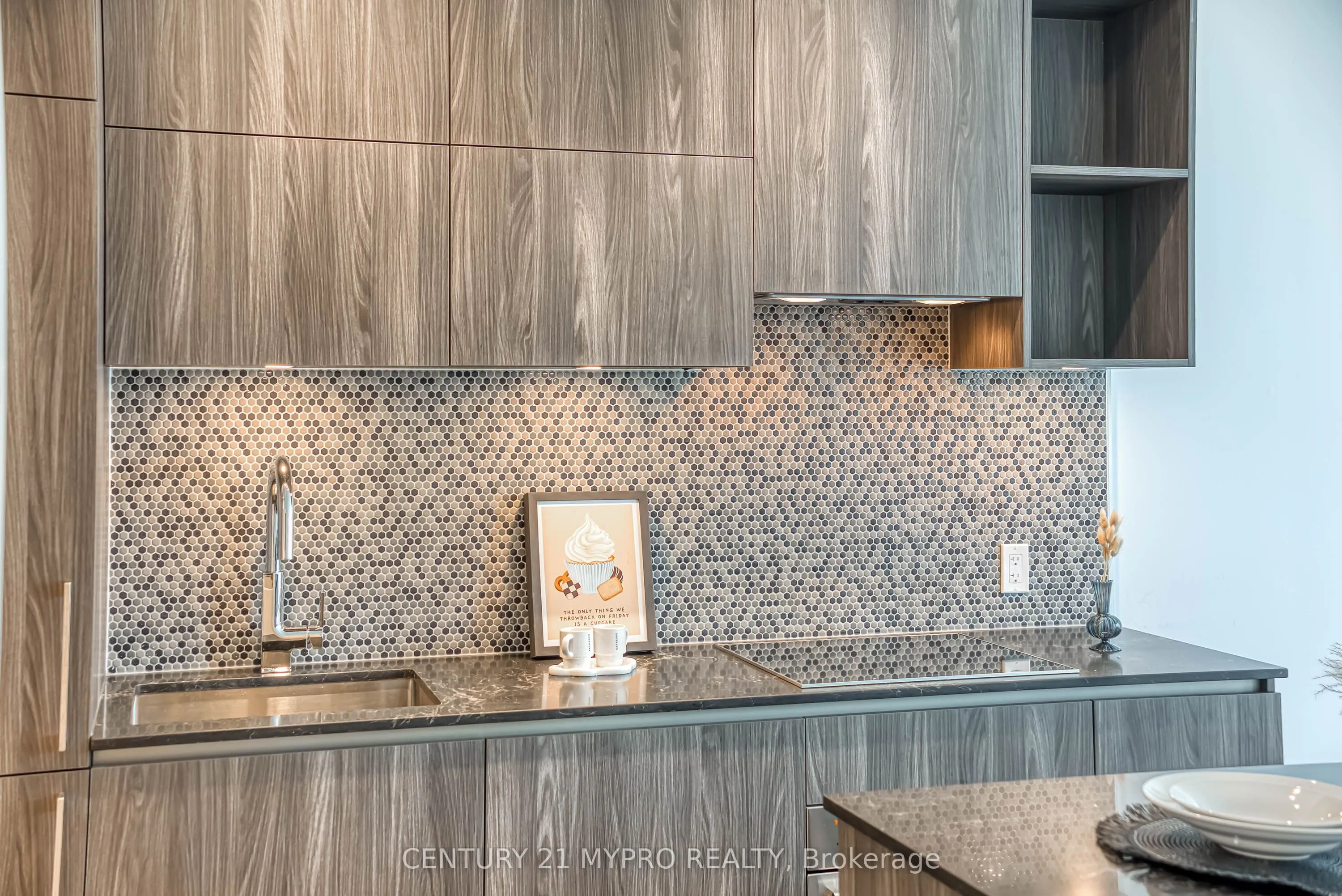 1 Yorkville Avenue, #3603