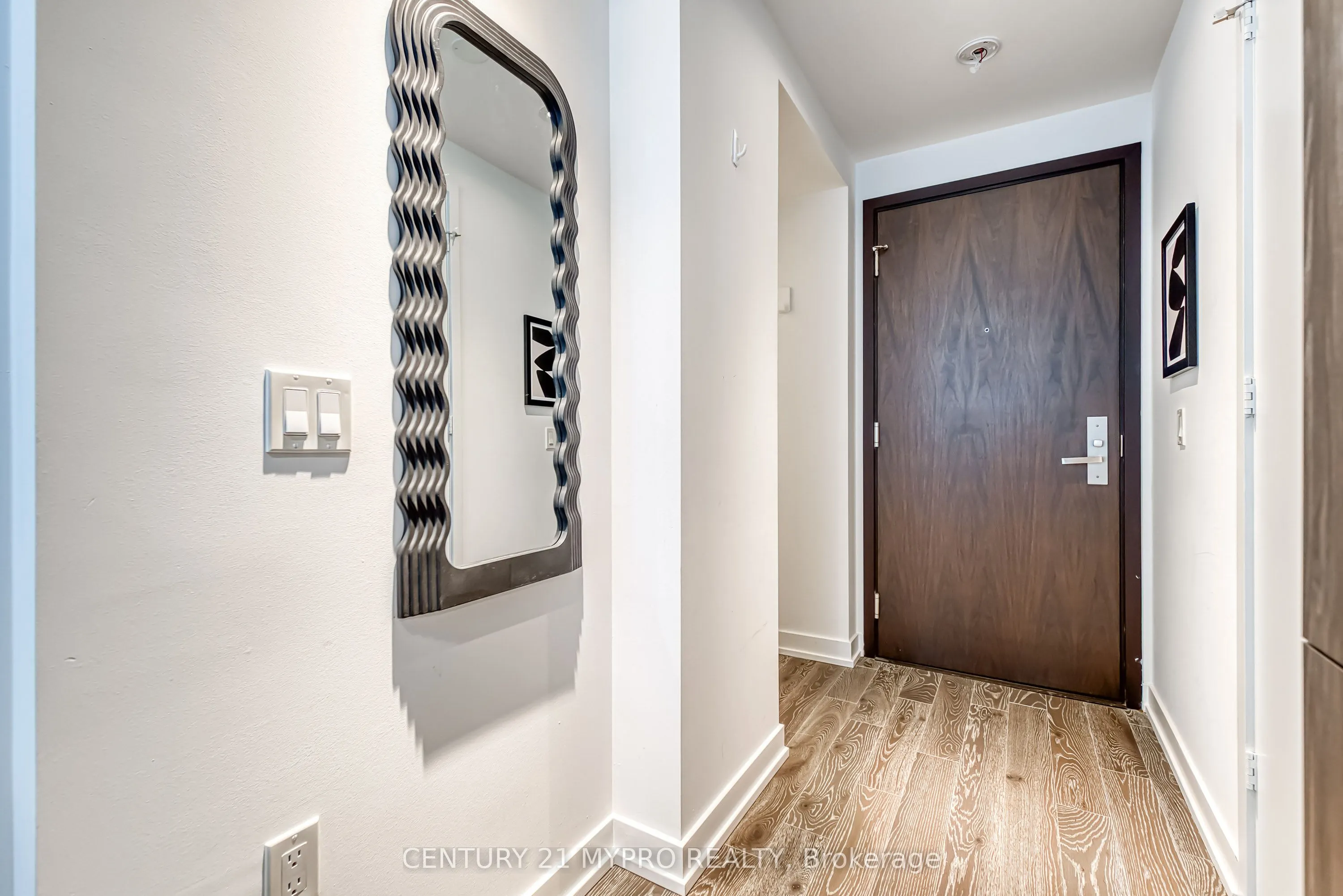 1 Yorkville Avenue, #3603