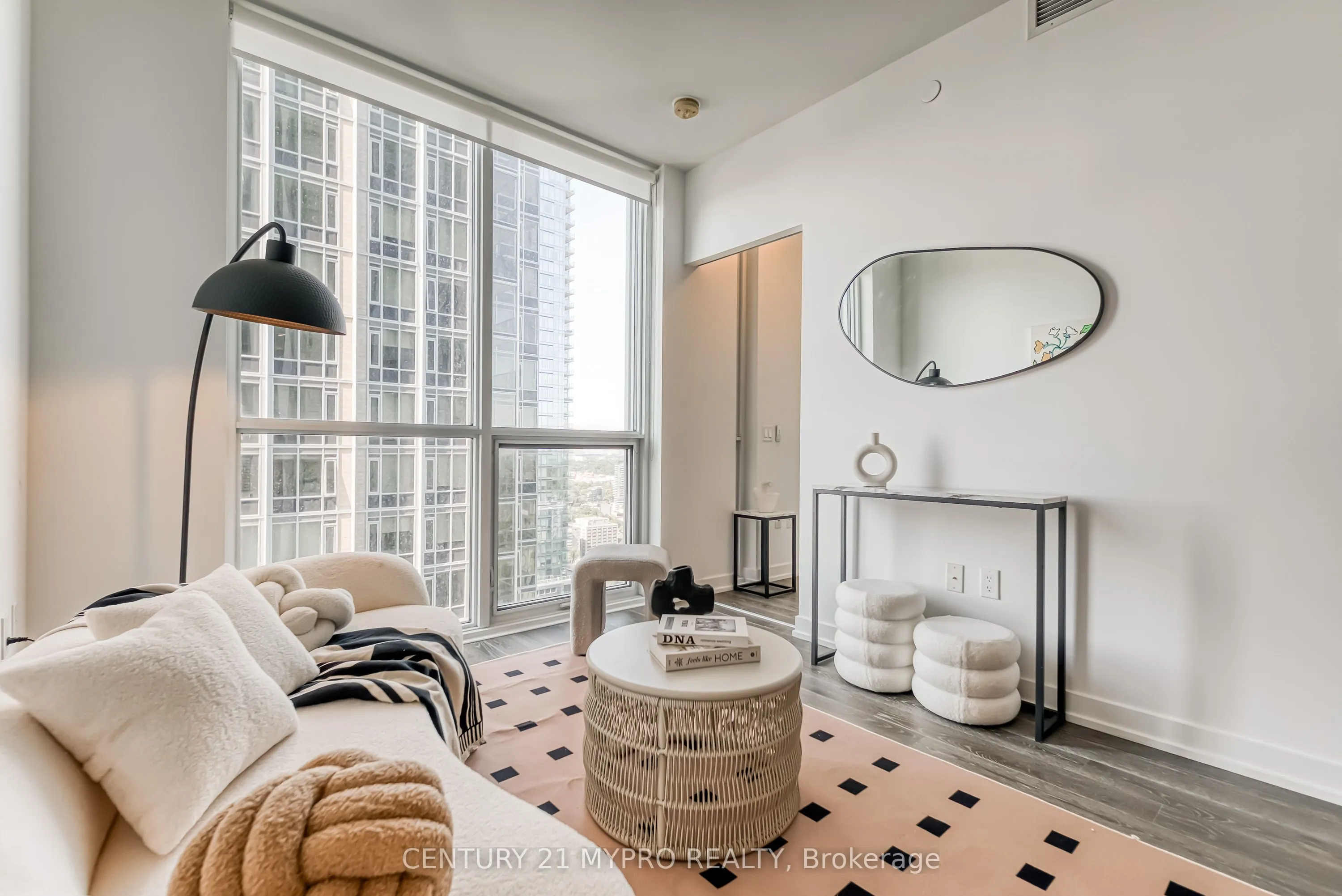 1 Yorkville Avenue, #3603