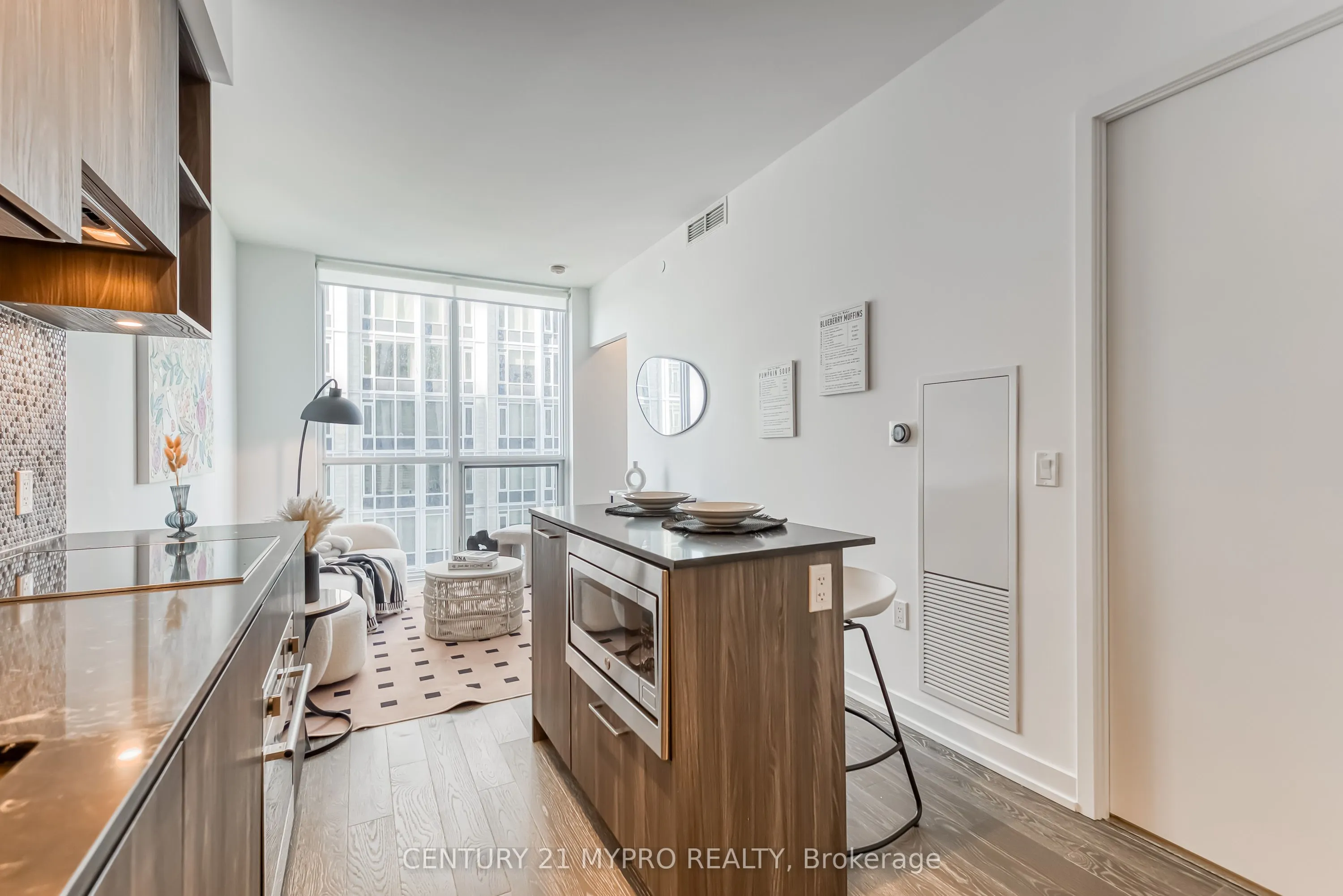 1 Yorkville Avenue, #3603